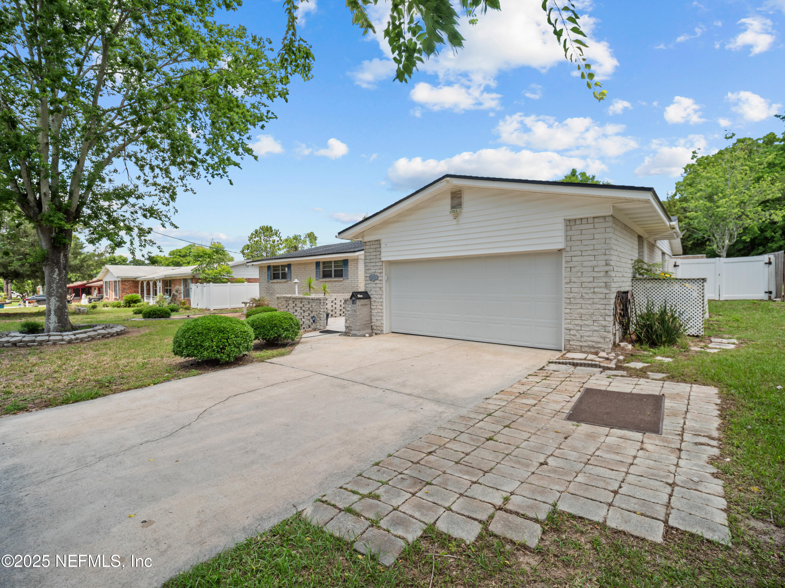 10811 HIGH RIDGE Road