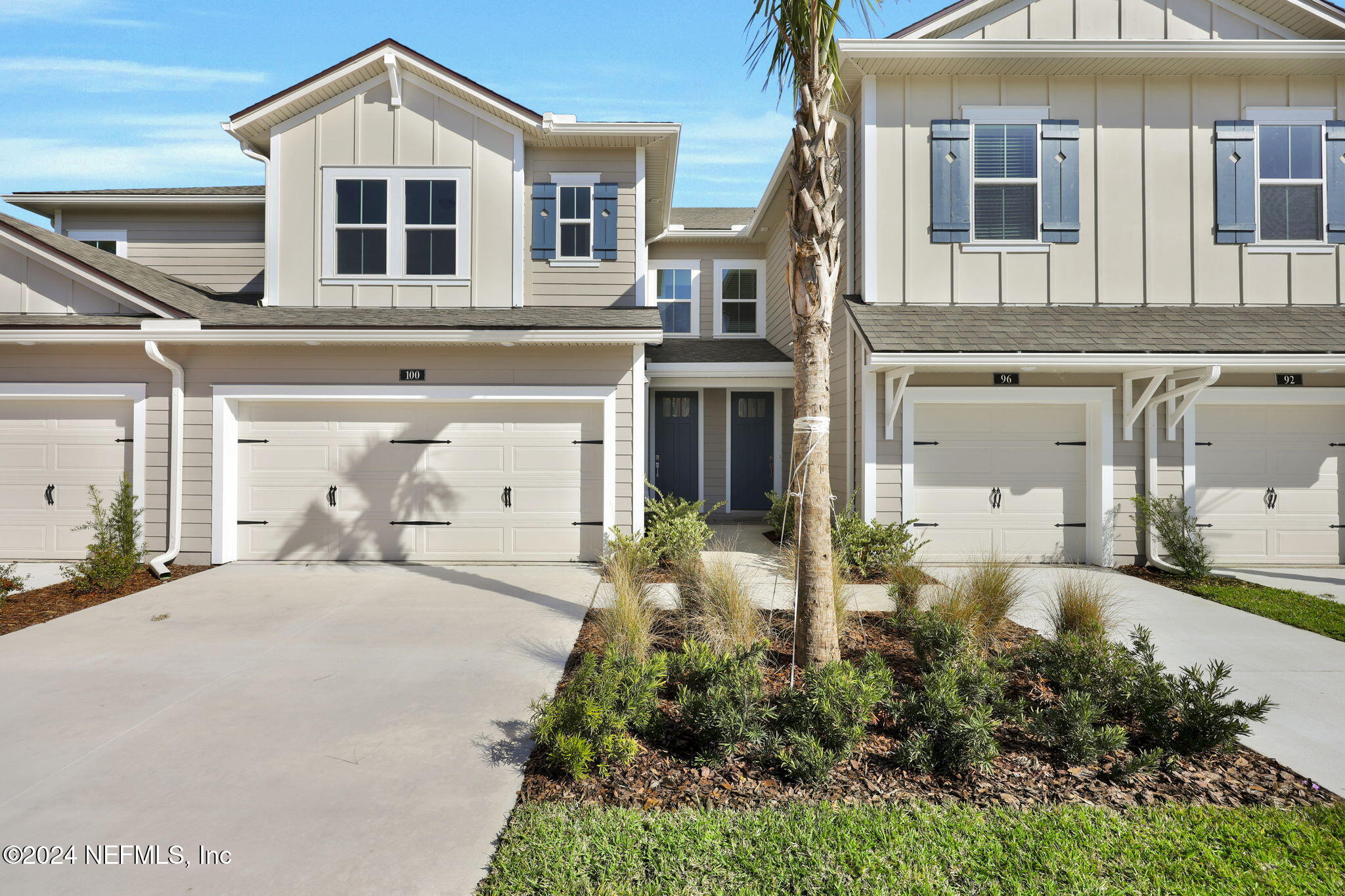 100 WOODLAND PARK Drive