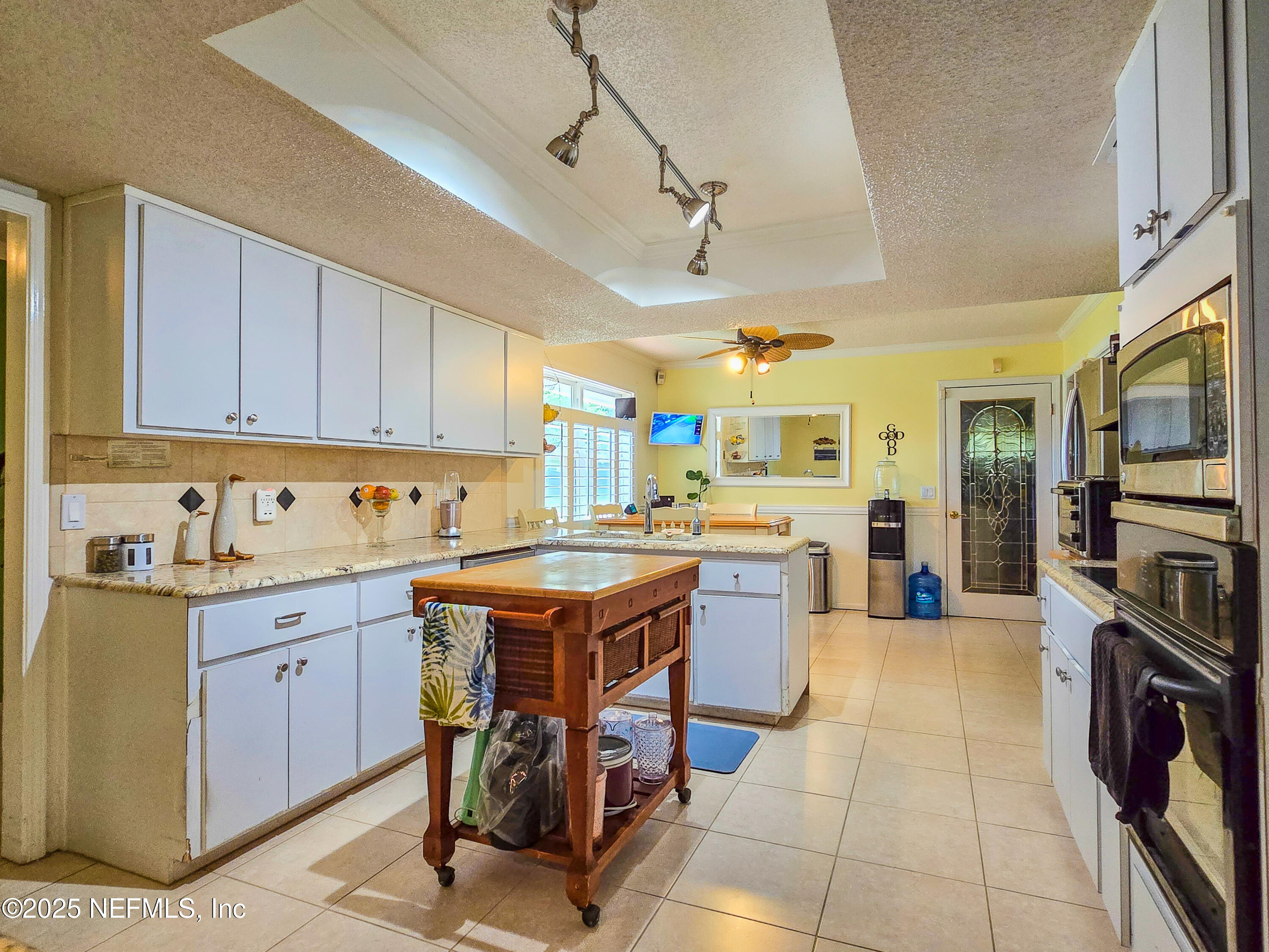 2243 THE WOODS Drive E