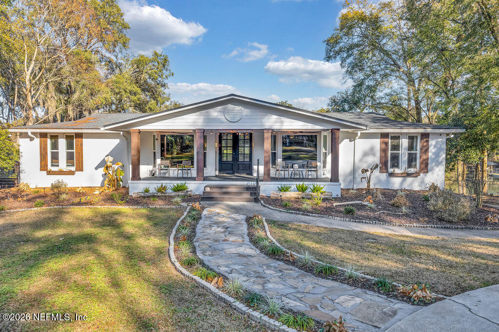 697 ARTHUR MOORE Drive