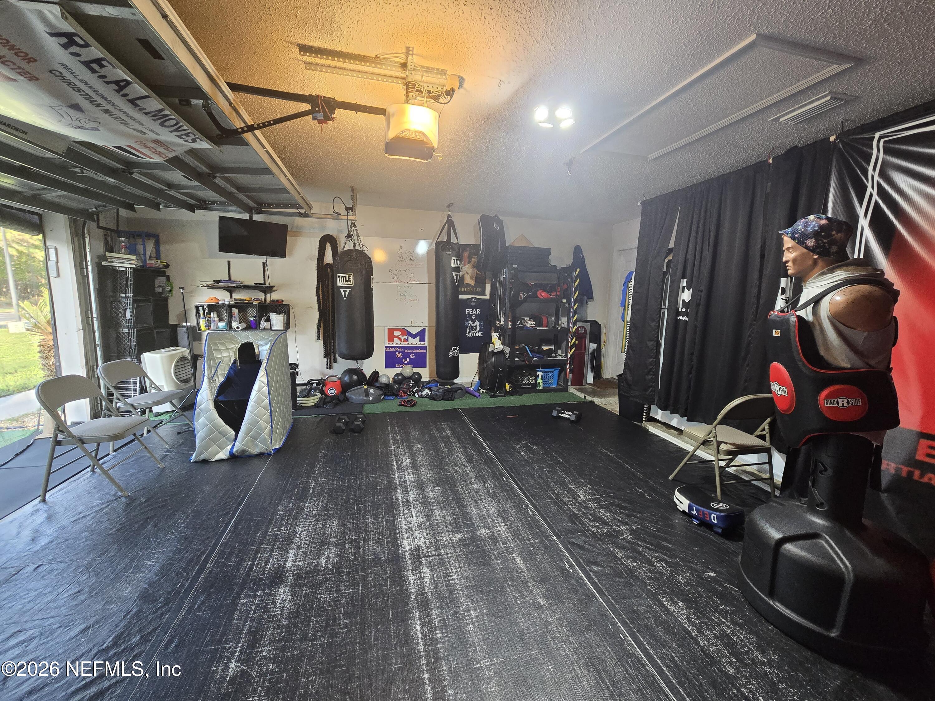 5534 CASAVEDRA Court