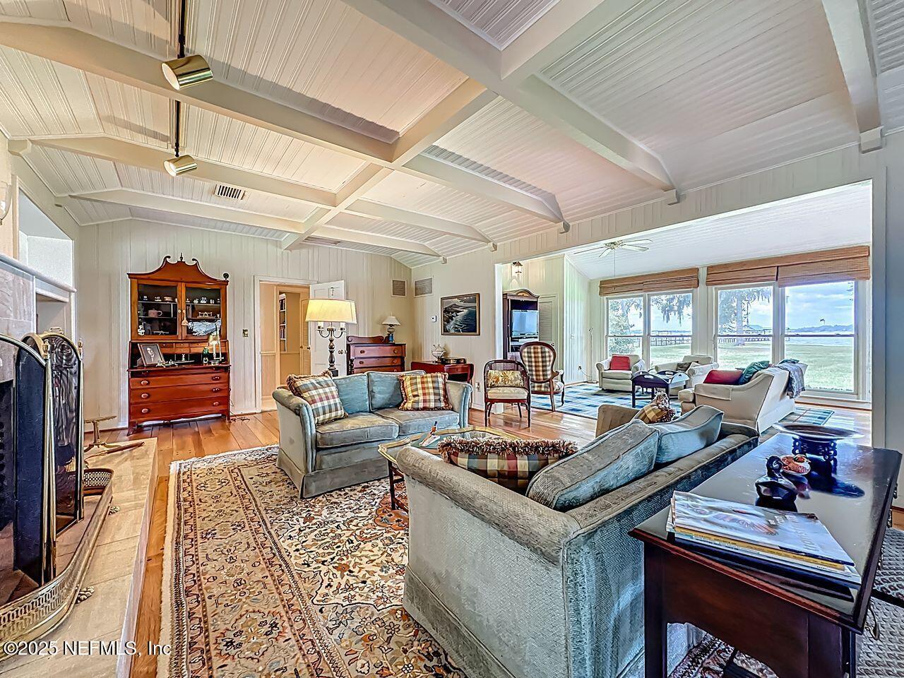 13054 MANDARIN Road