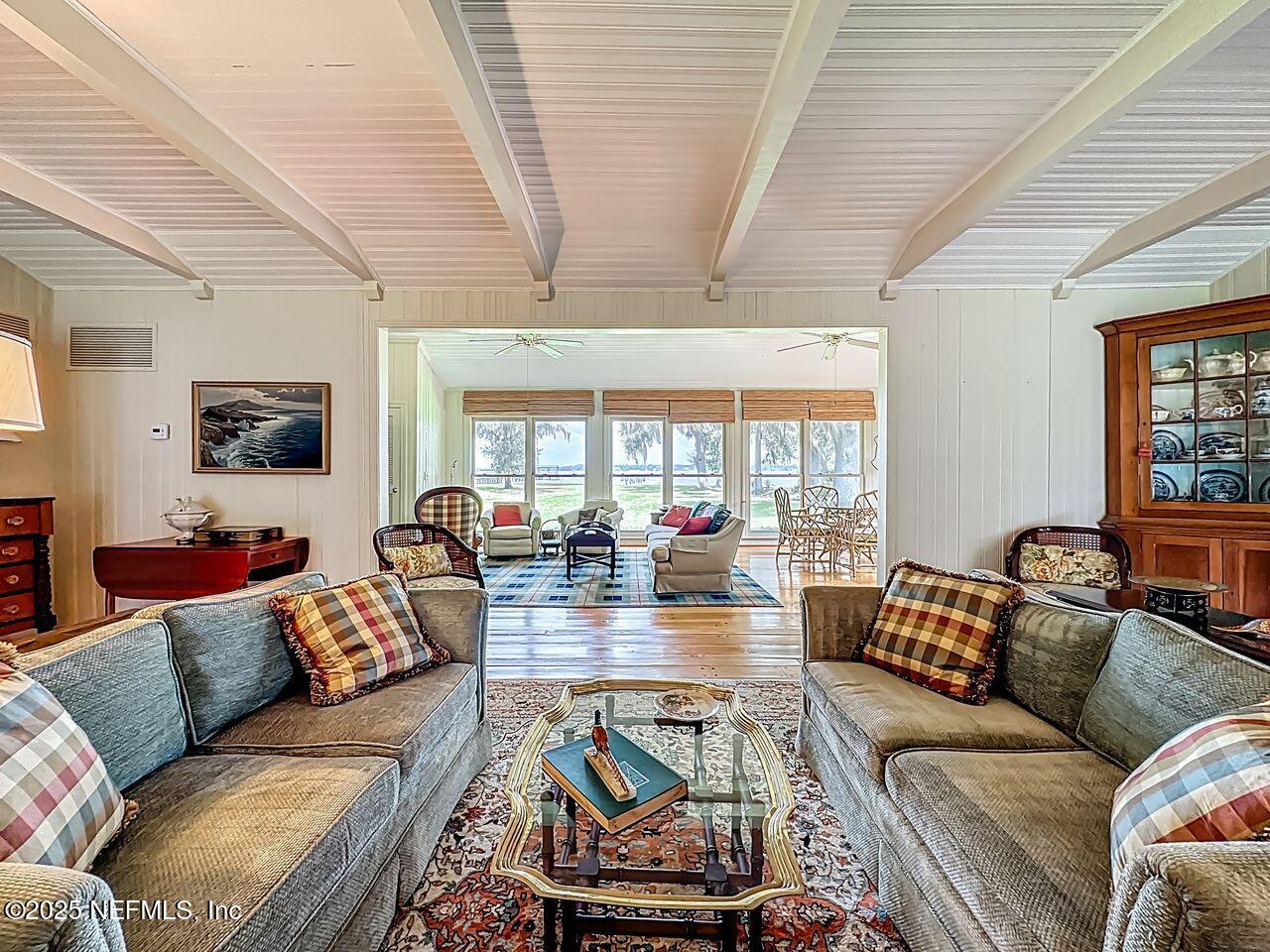 13054 MANDARIN Road