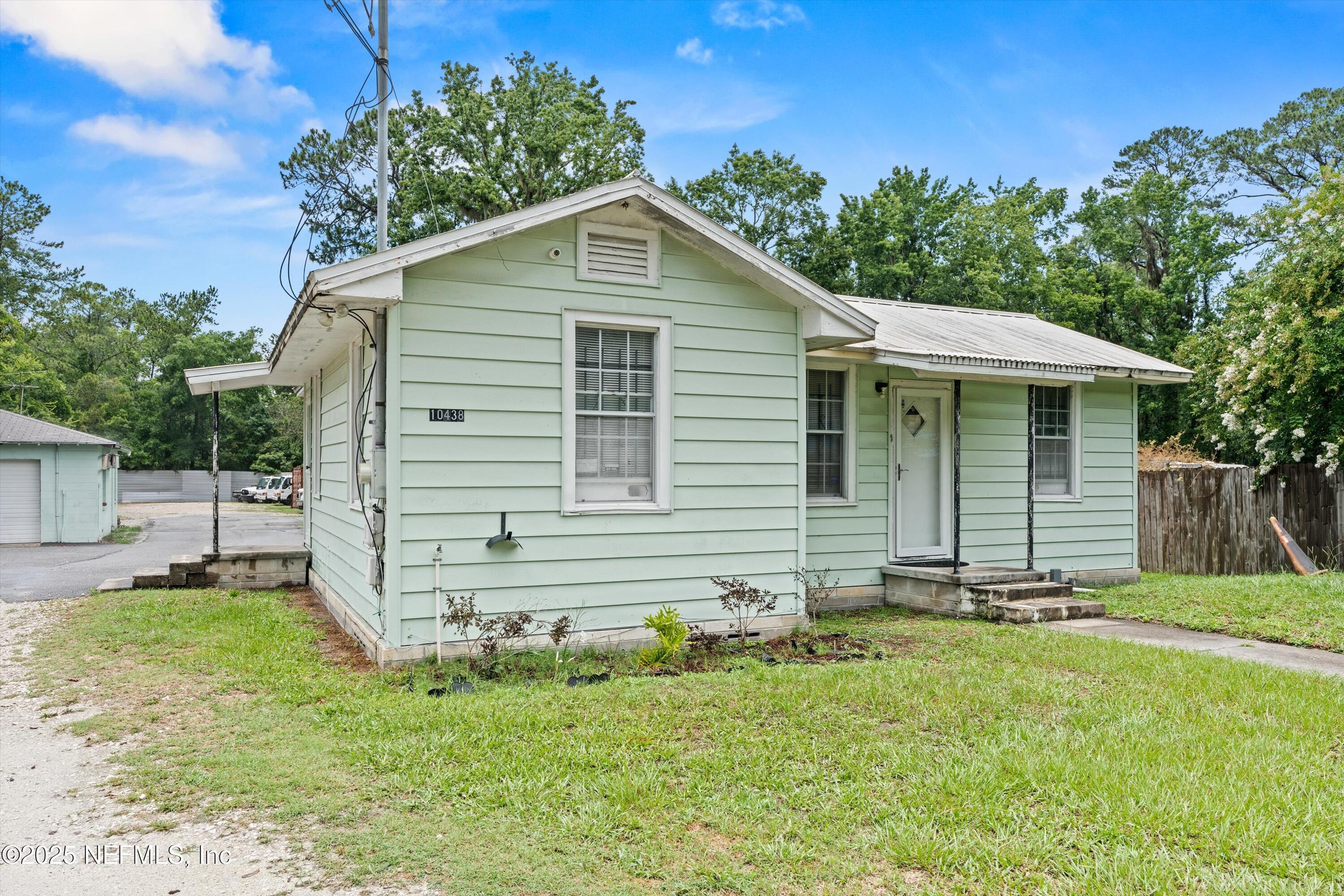 10438 LEM TURNER RD Road