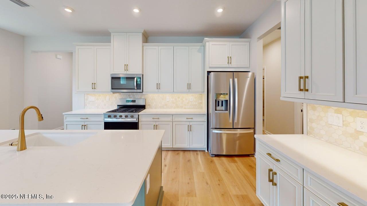 499 JUNIPER HILLS Drive