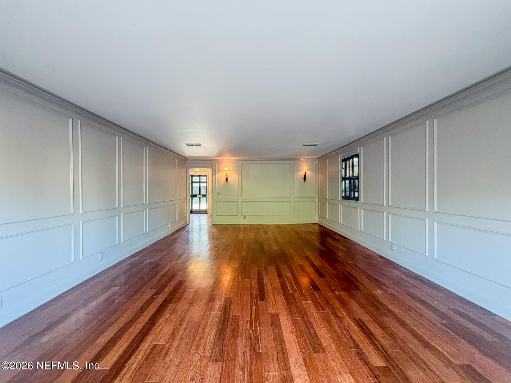 2950 ST JOHNS Avenue 18