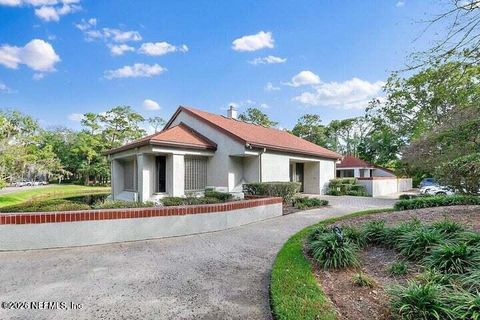 Photo of 2301 WOOD HILL Place, Jacksonville, FL 32256 (MLS # 2143489)