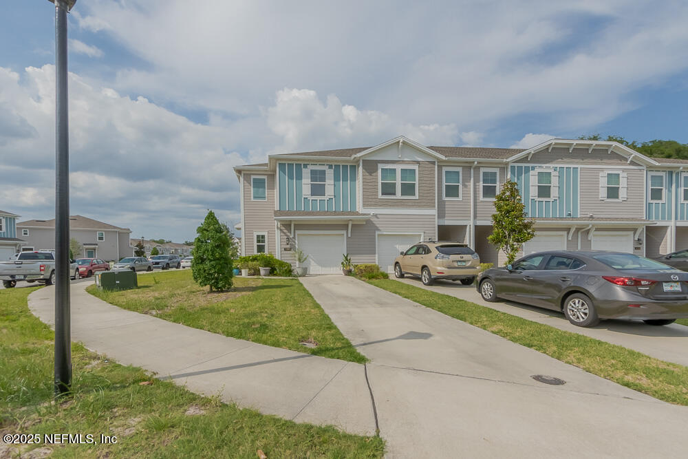 1224 BEACH DUNE Drive