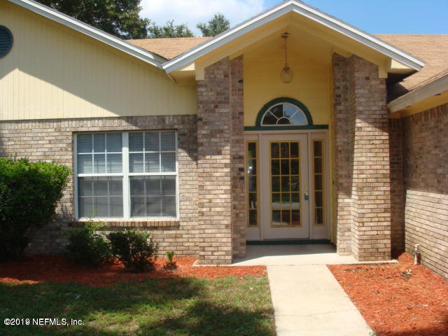 Jacksonville, FL home for sale located at 12433 Rochford Lane, Jacksonville, FL 32225
