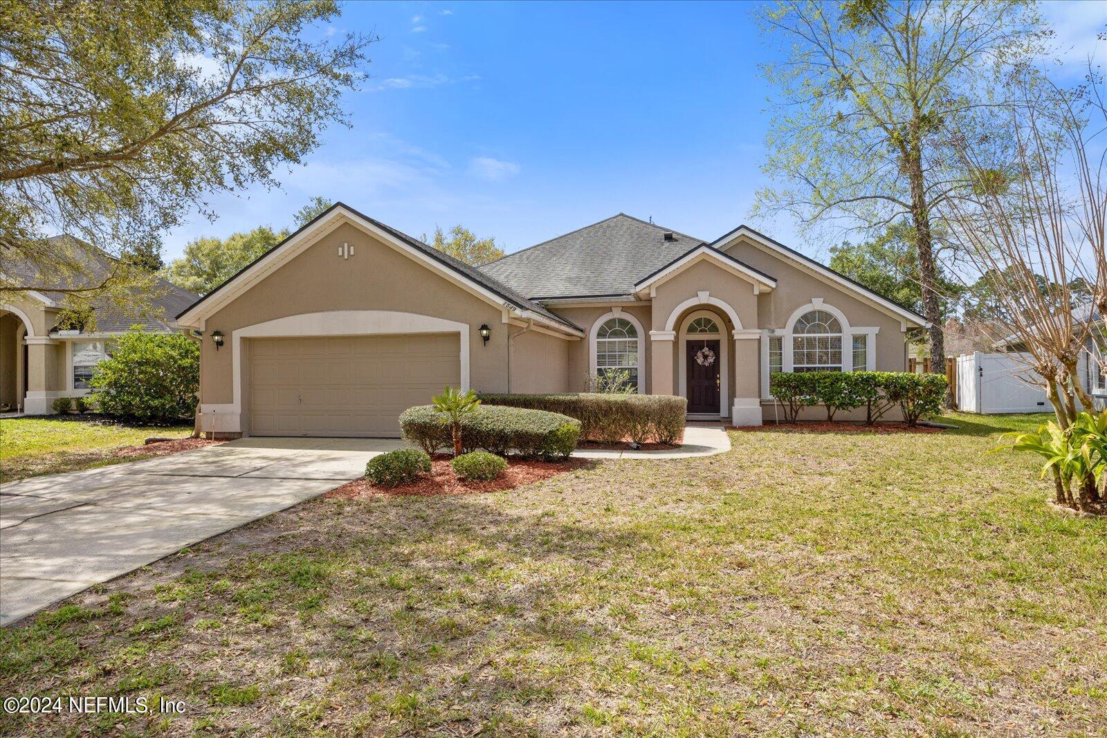 St Augustine, FL home for sale located at 1549 W Windy Willow Drive, St Augustine, FL 32092