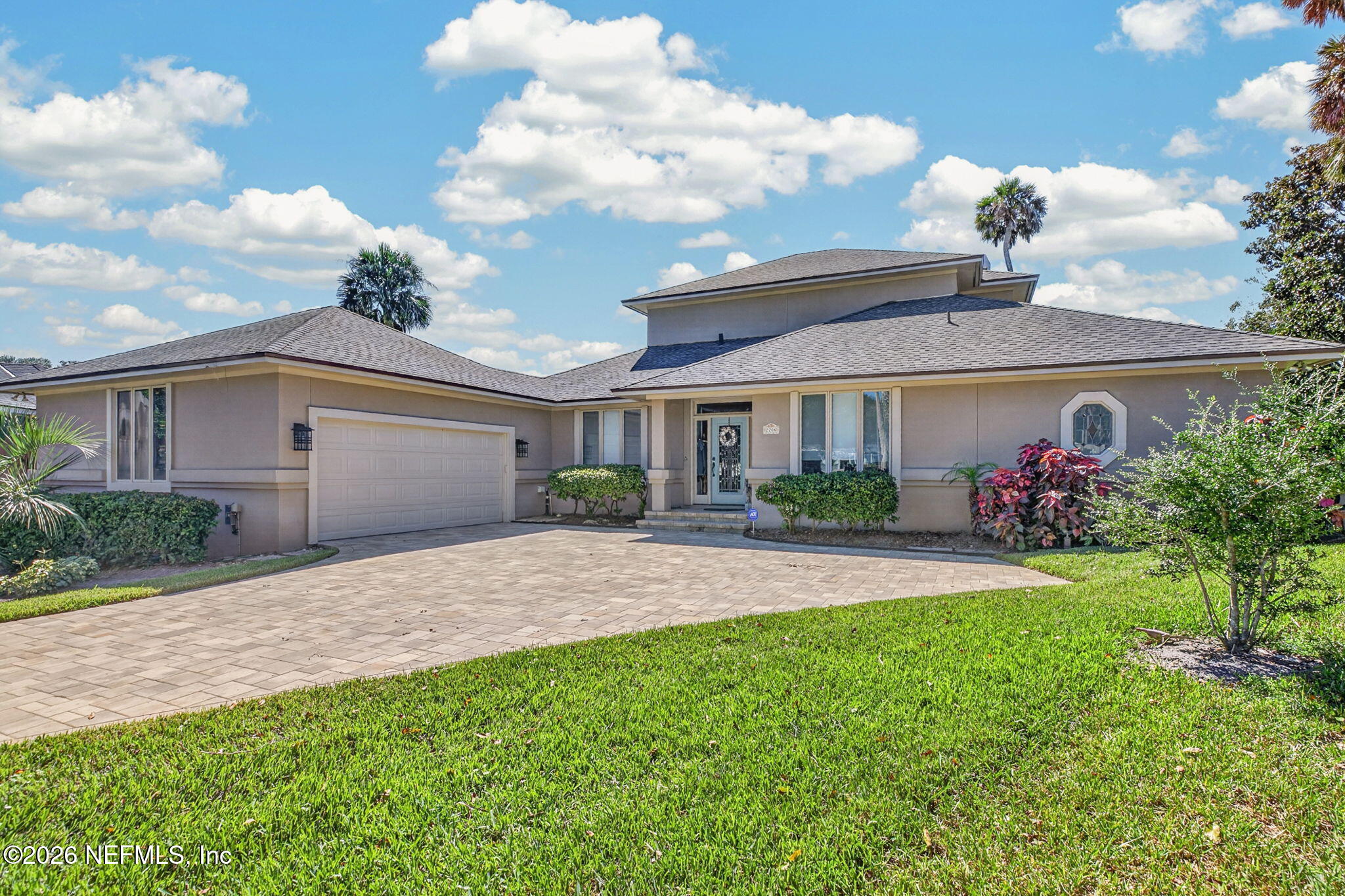 2206 LAUGHING GULL Circle