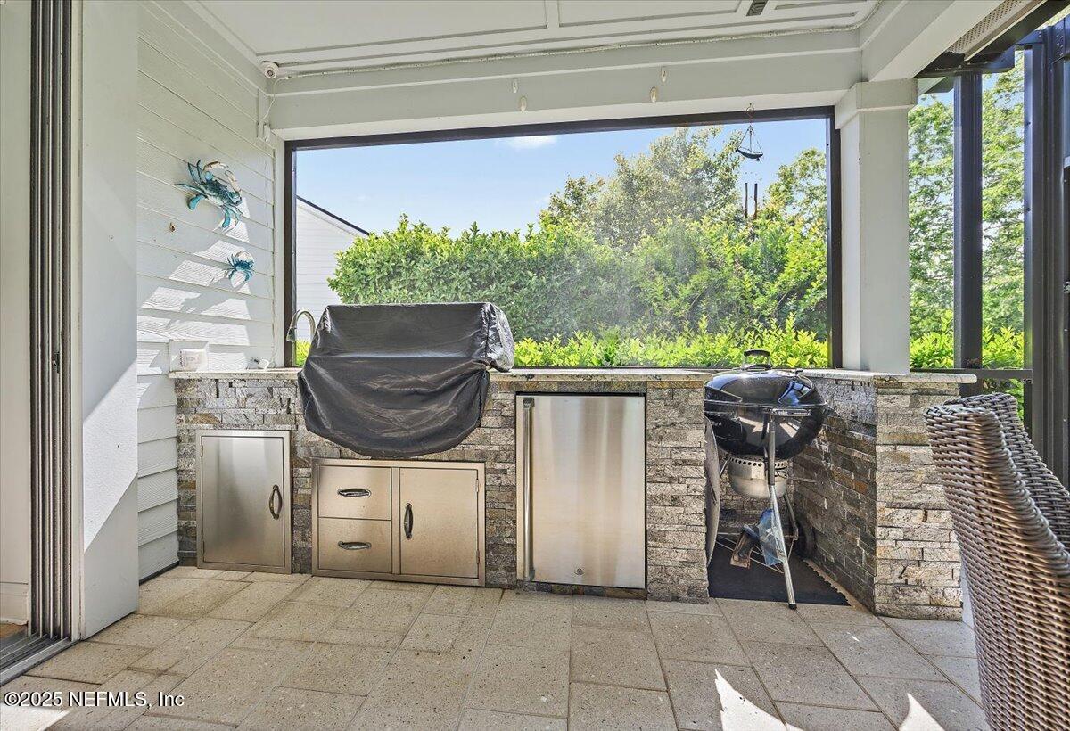 433 MARSH COVE Drive
