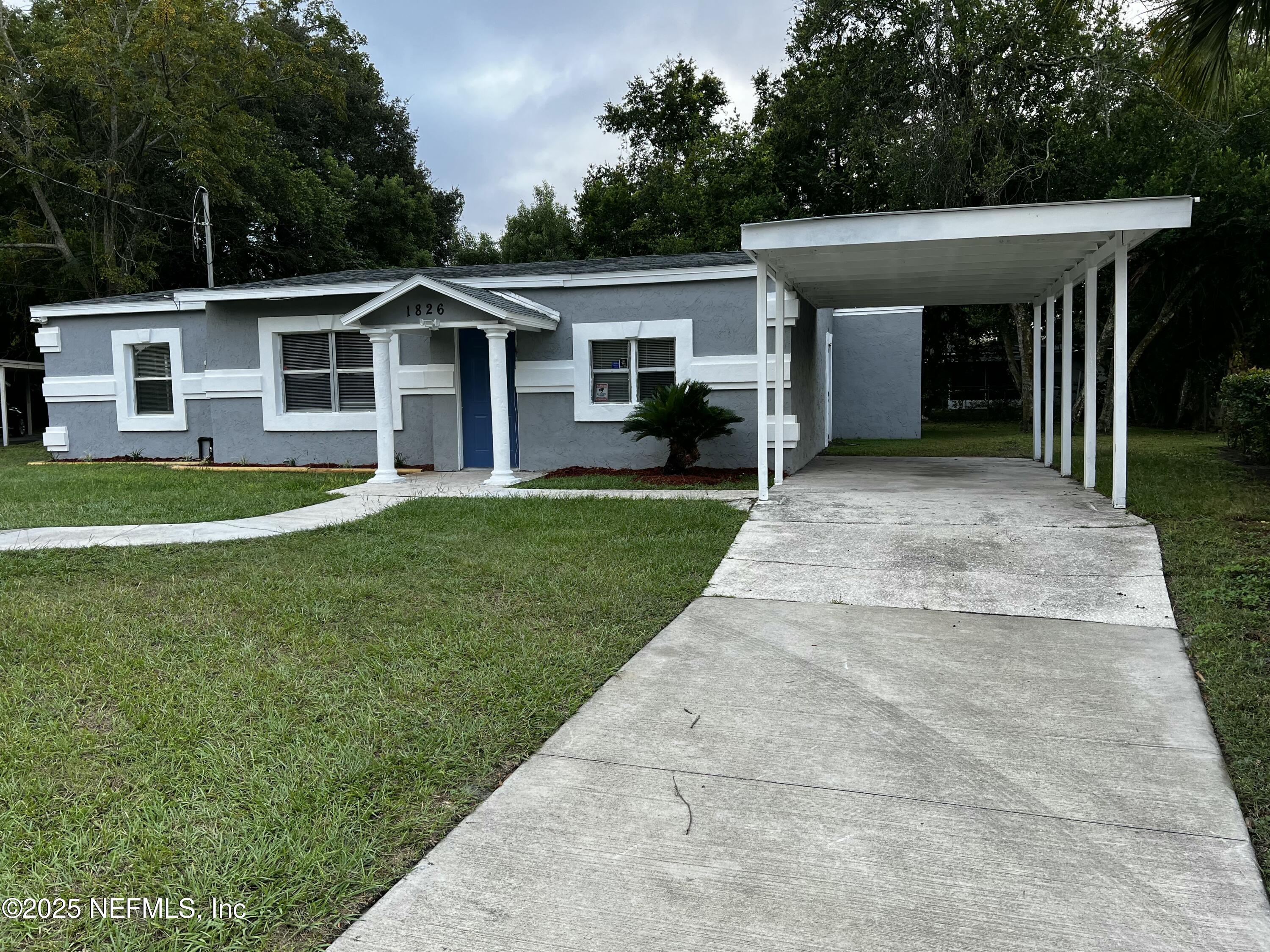 1826 FOREST HILLS Road