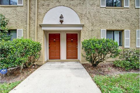 A home in Jacksonville