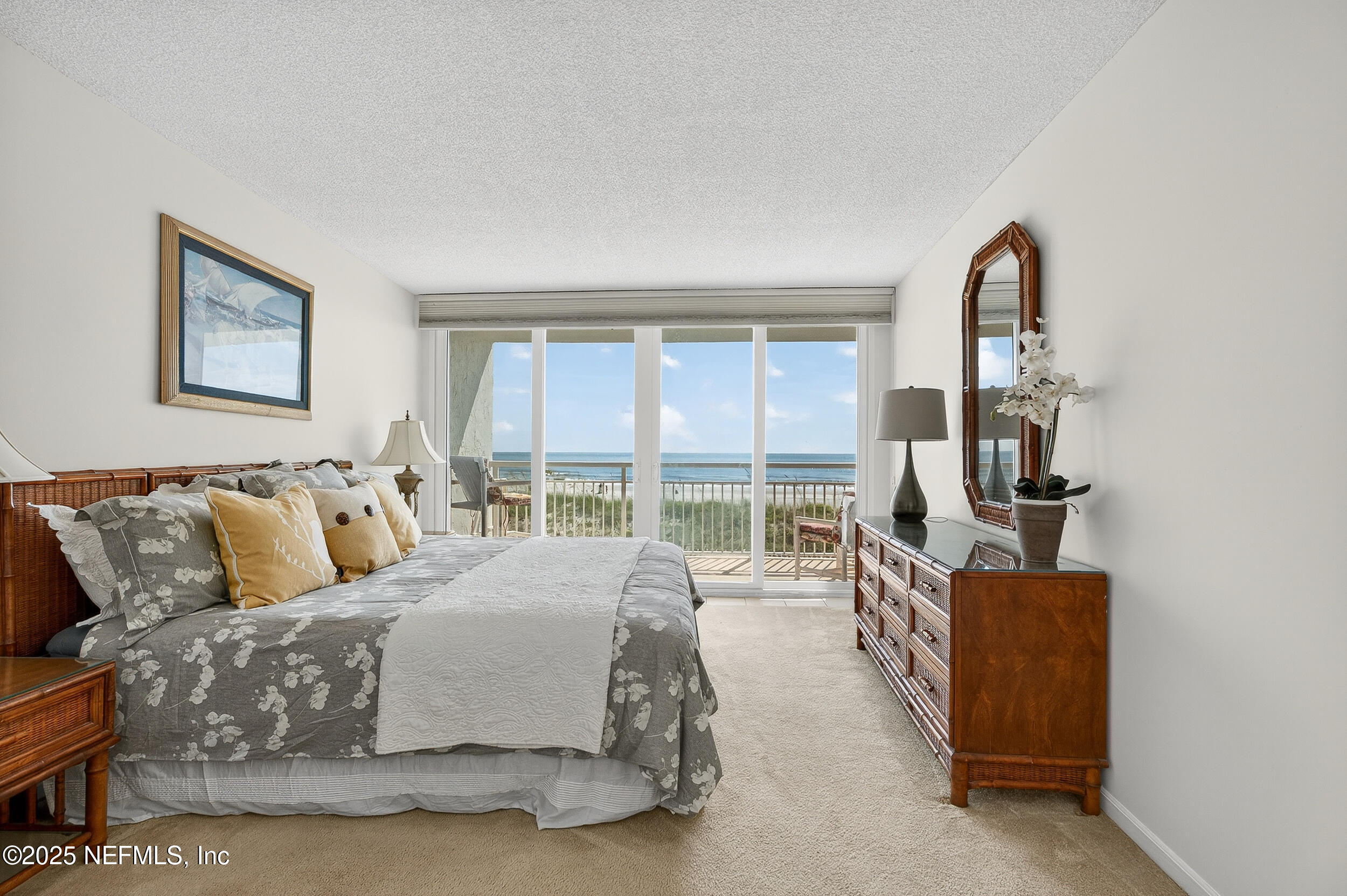 1601 OCEAN Drive S 104