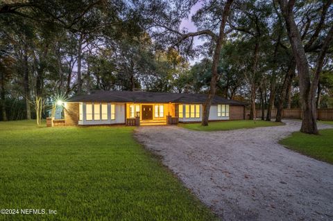 A home in Middleburg