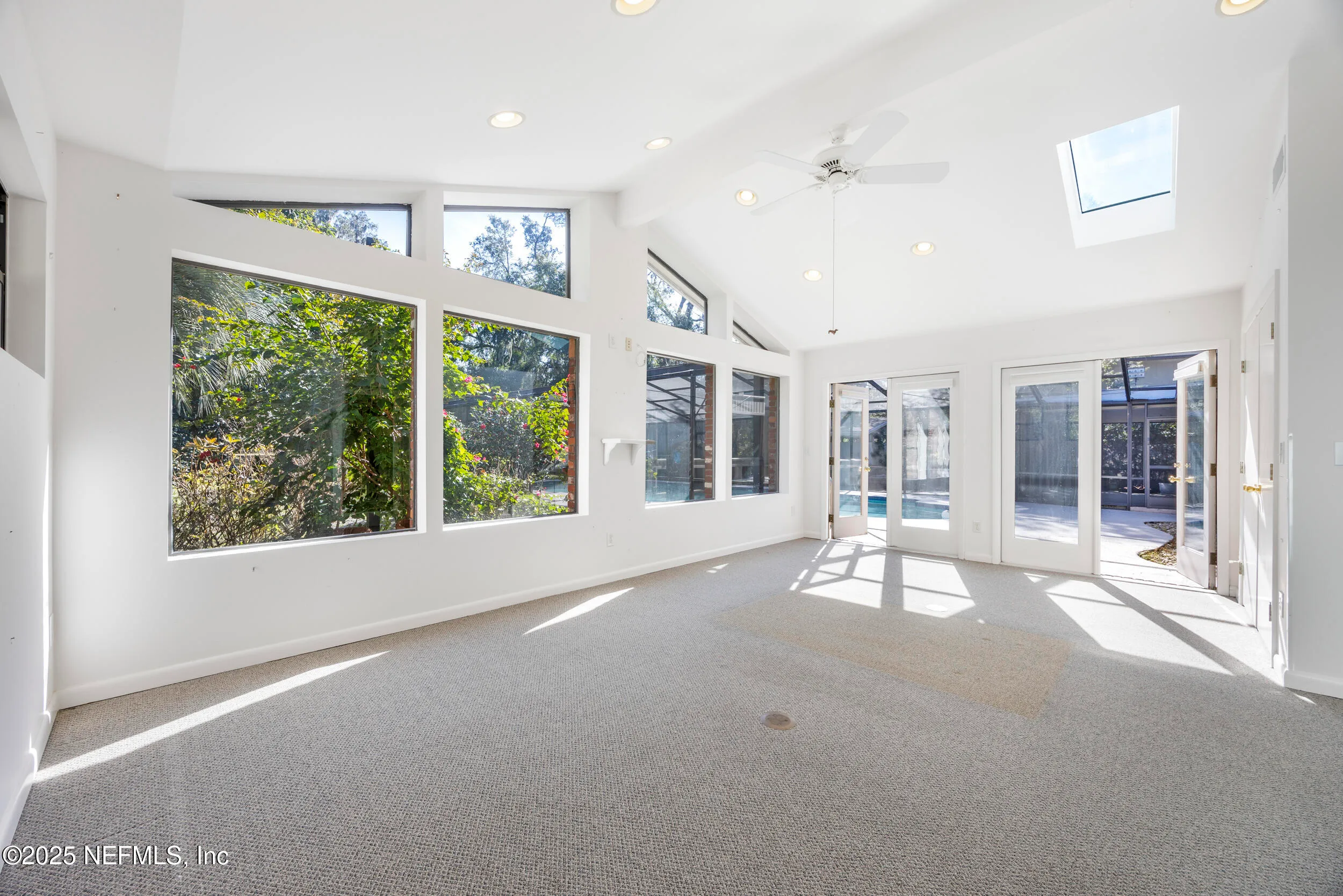 Jacksonville, Florida 32257, United States, 4 Bedrooms Bedrooms, ,3 BathroomsBathrooms,Residential,Pending,11482