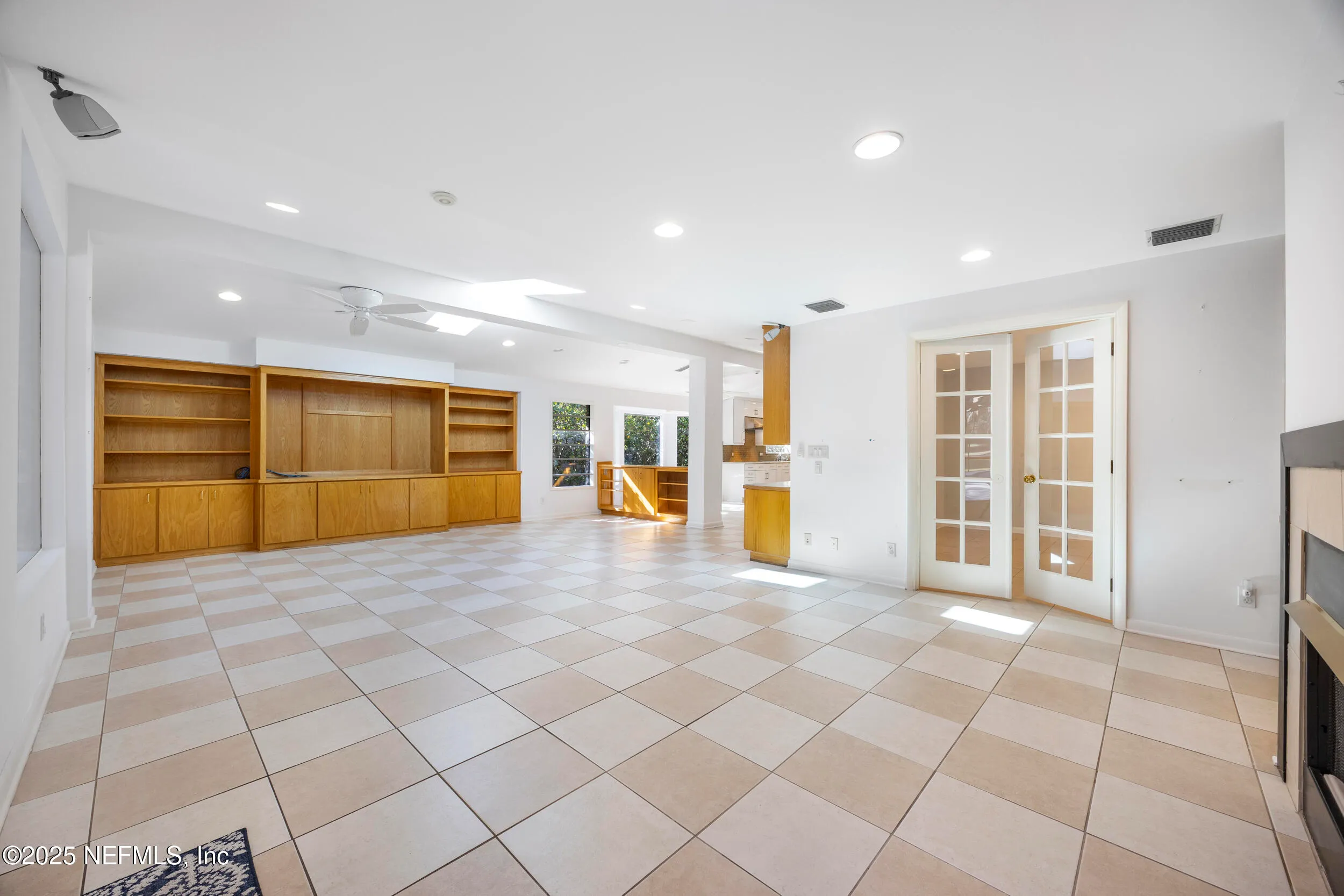 Jacksonville, Florida 32257, United States, 4 Bedrooms Bedrooms, ,3 BathroomsBathrooms,Residential,Pending,11482