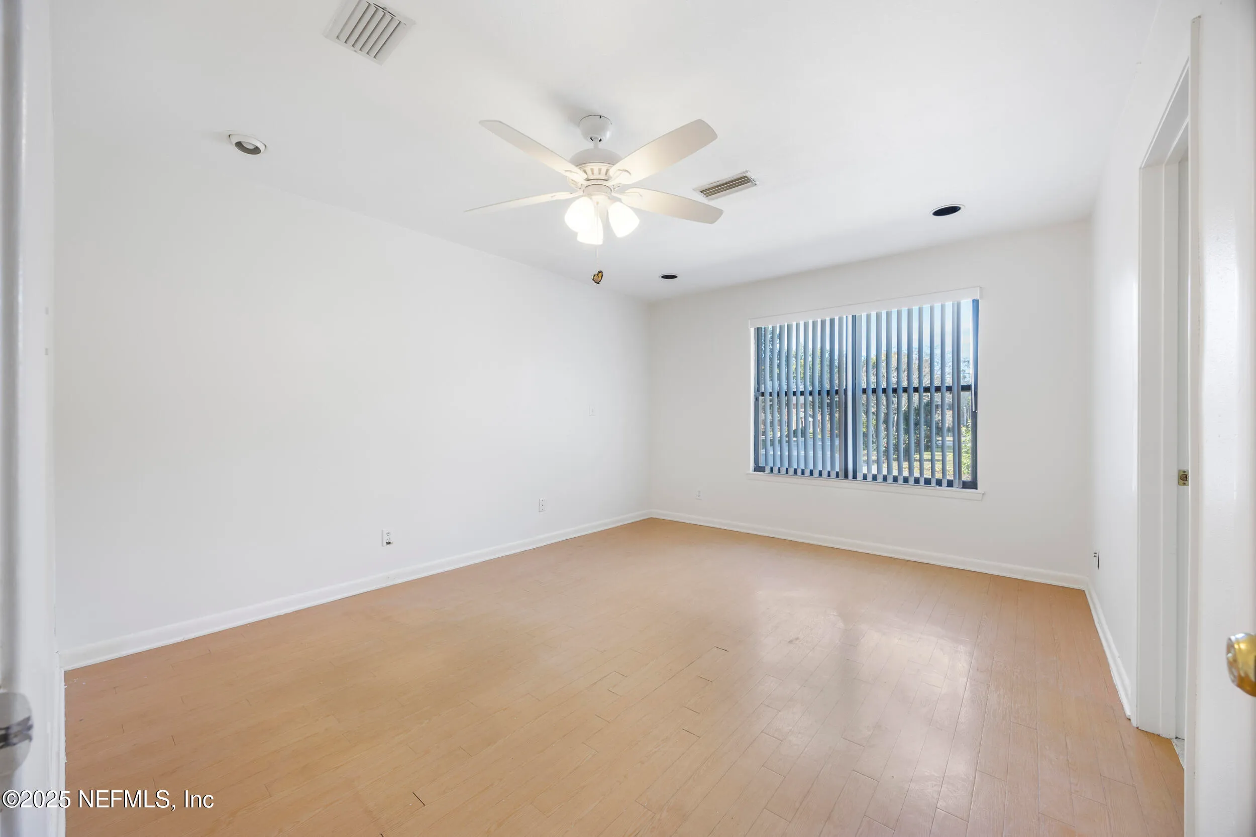 Jacksonville, Florida 32257, United States, 4 Bedrooms Bedrooms, ,3 BathroomsBathrooms,Residential,Pending,11482