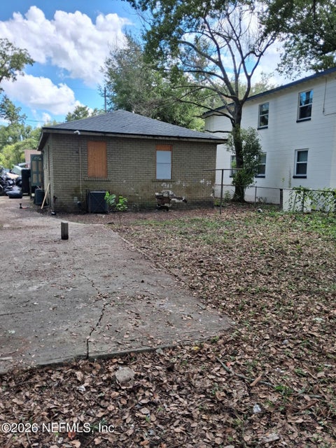 Photo of 1535 W 7TH Street, Jacksonville, FL 32209 (MLS # 2152581)