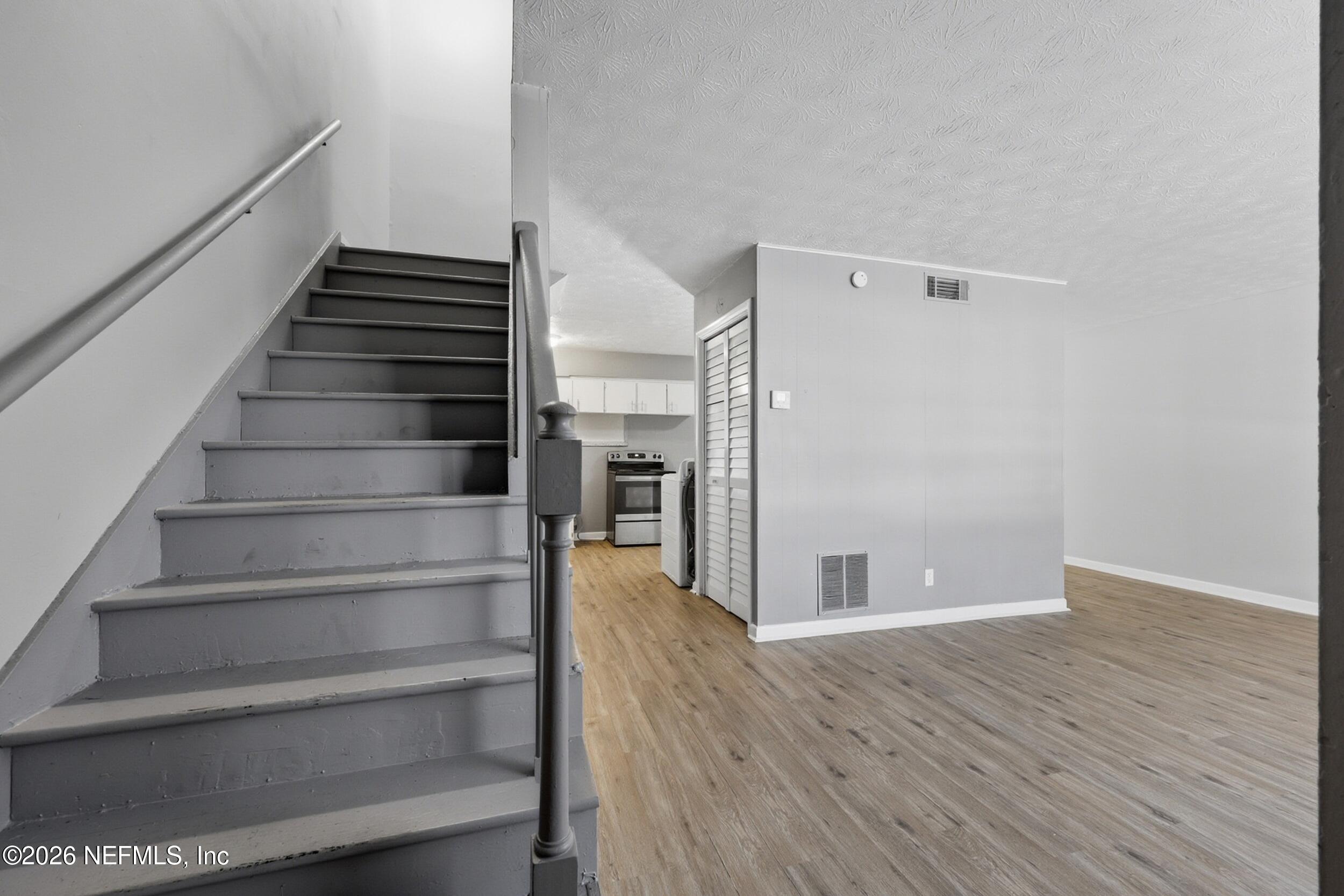 1751 POWHATTAN Street