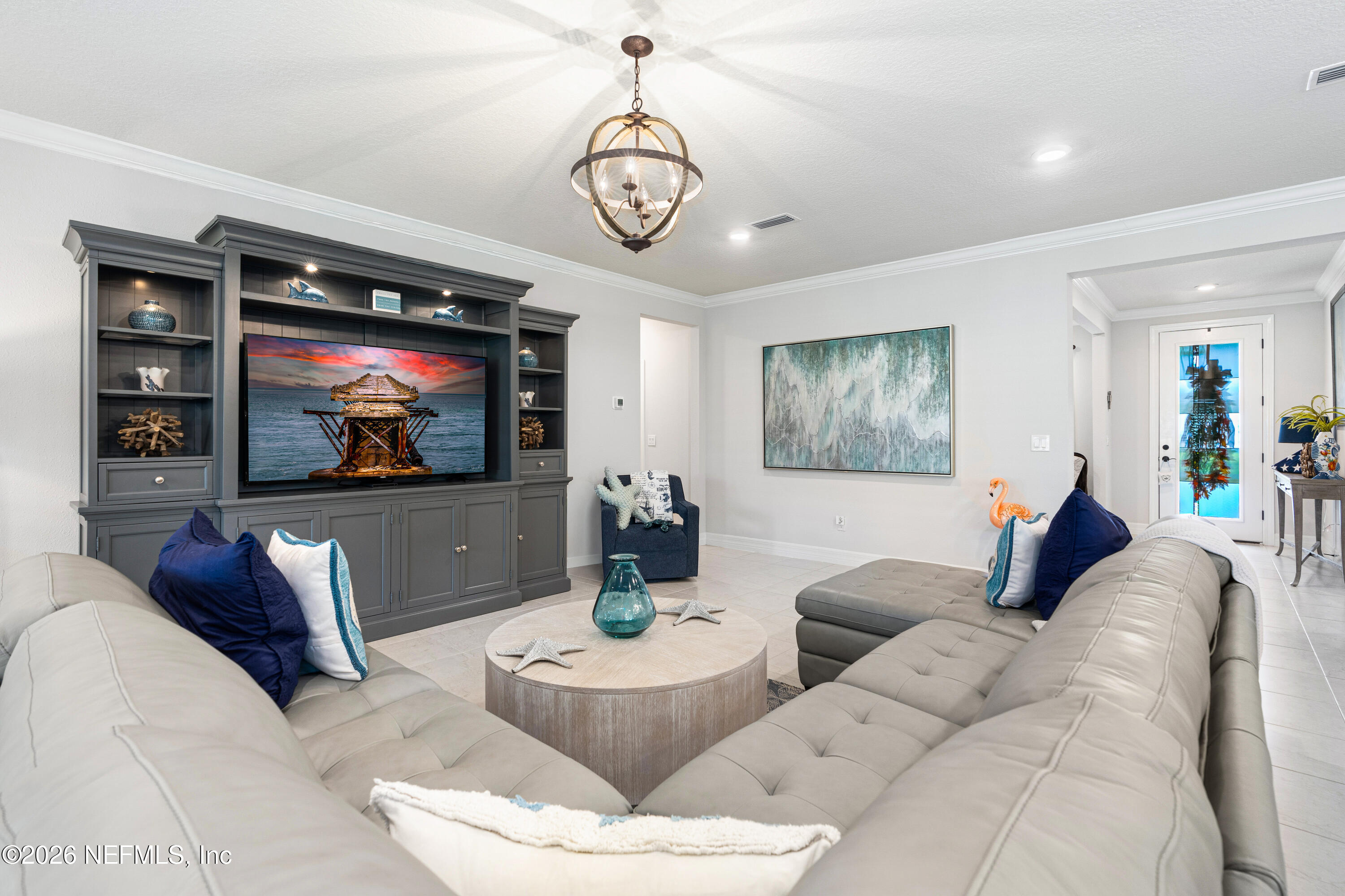 203 COUNTRY BROOK Avenue