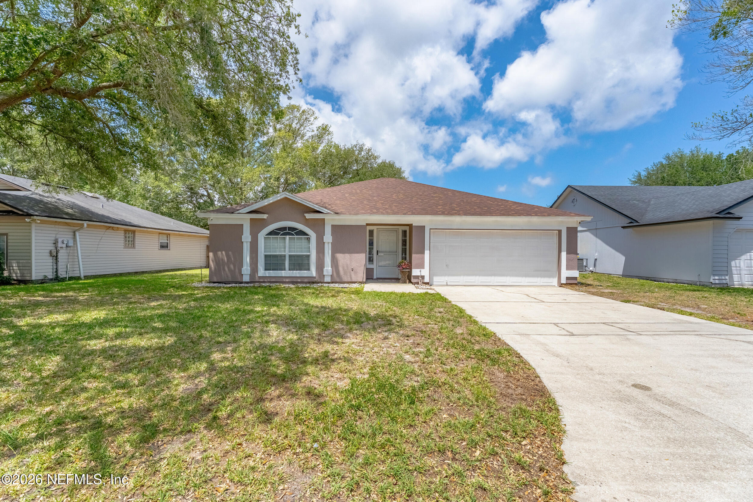3352 SECRET ISLE Lane