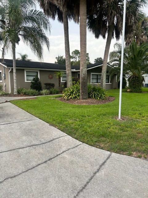 Photo of 14526 PLUMOSA Drive, Jacksonville, FL 32250 (MLS # 2163921)
