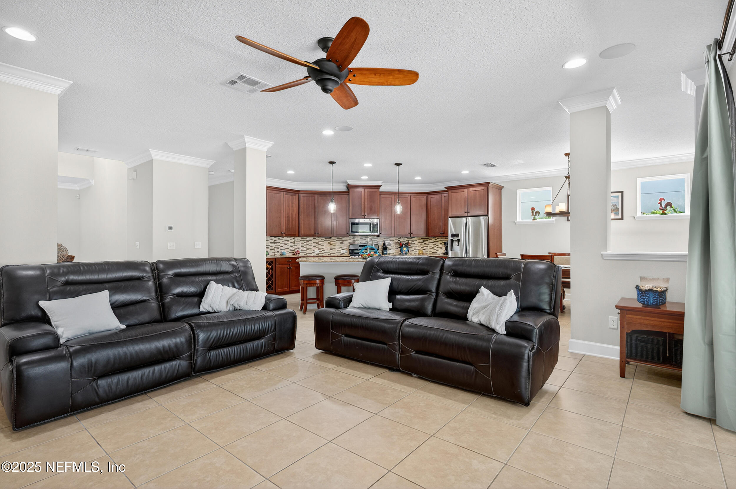 188 TAYLOR RIDGE Avenue