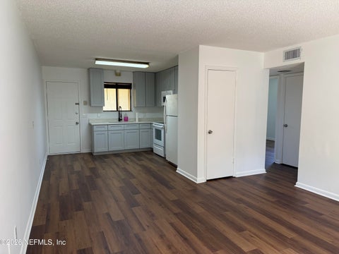 Photo of 5243 WESTCHASE Court #3, Jacksonville, FL 32210 (MLS # 2165091)