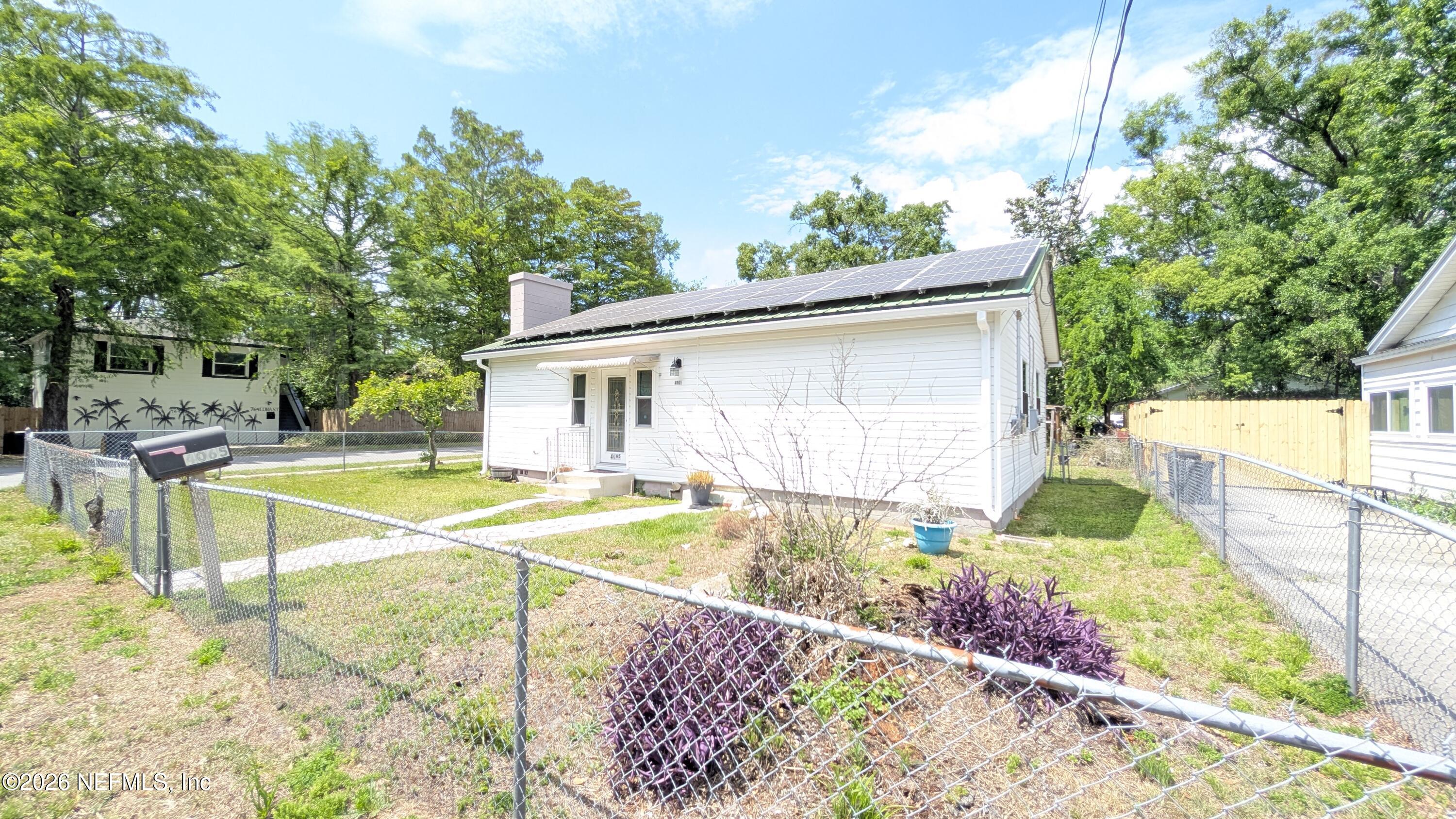 4065 DELLWOOD Avenue