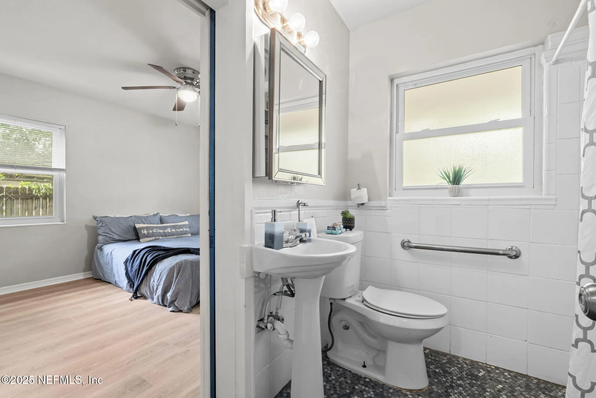 Jacksonville, Florida 32210, United States, 3 Bedrooms Bedrooms, ,1 BathroomBathrooms,Residential,Pending,124582