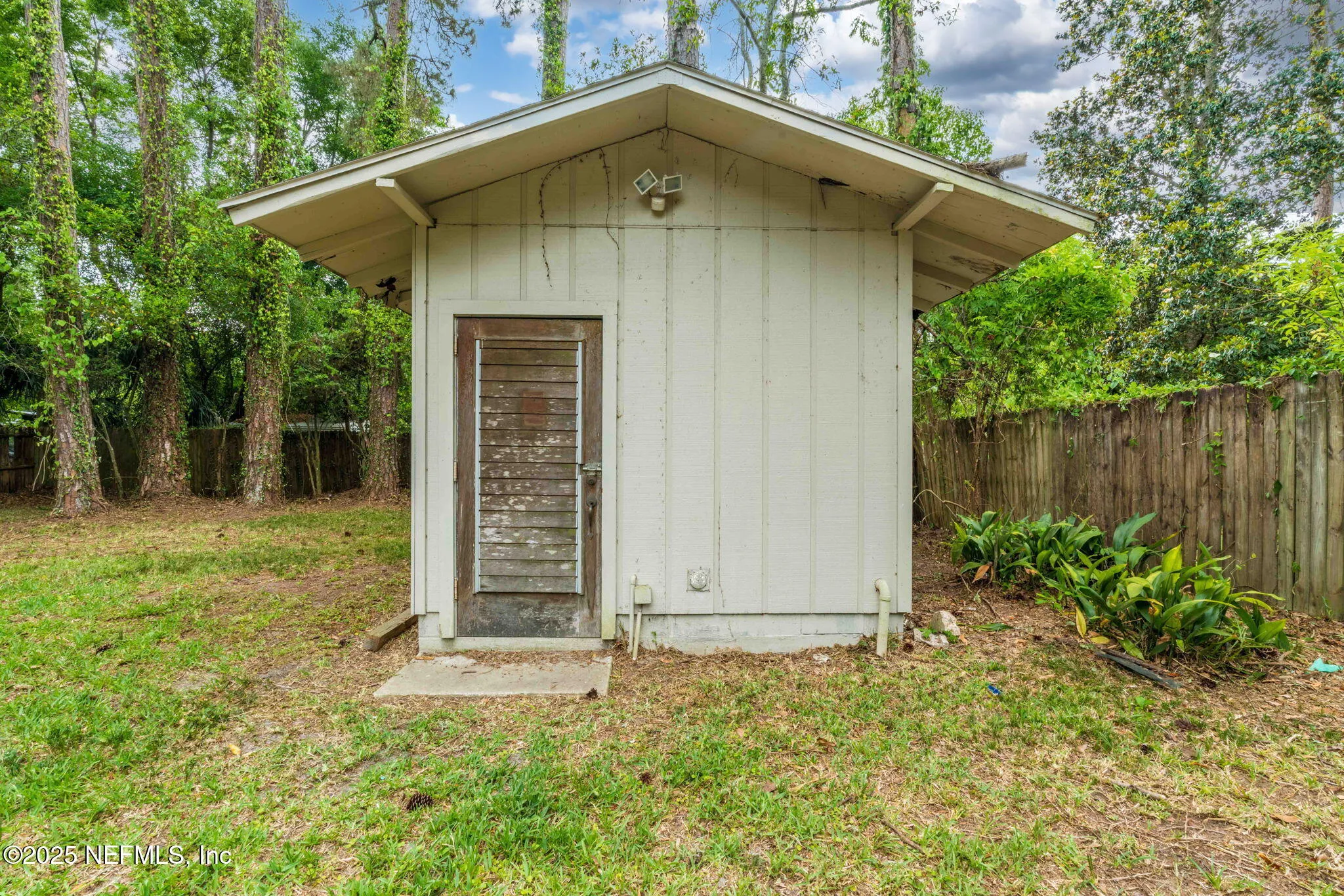 Jacksonville, Florida 32210, United States, 3 Bedrooms Bedrooms, ,1 BathroomBathrooms,Residential,Pending,124582