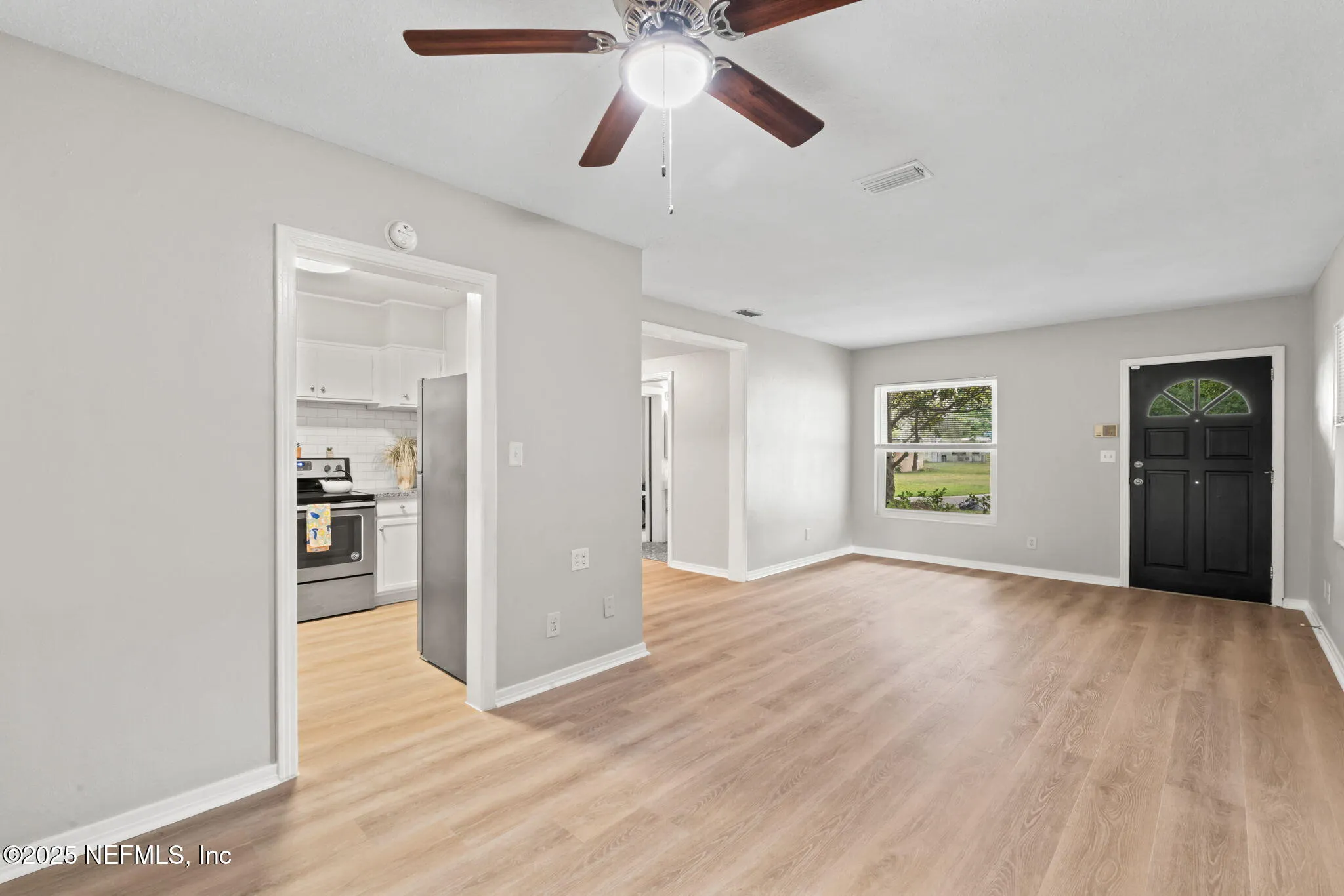 Jacksonville, Florida 32210, United States, 3 Bedrooms Bedrooms, ,1 BathroomBathrooms,Residential,Pending,124582