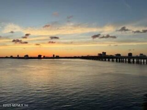 1565 LE BARON Avenue Jacksonville FL 32207