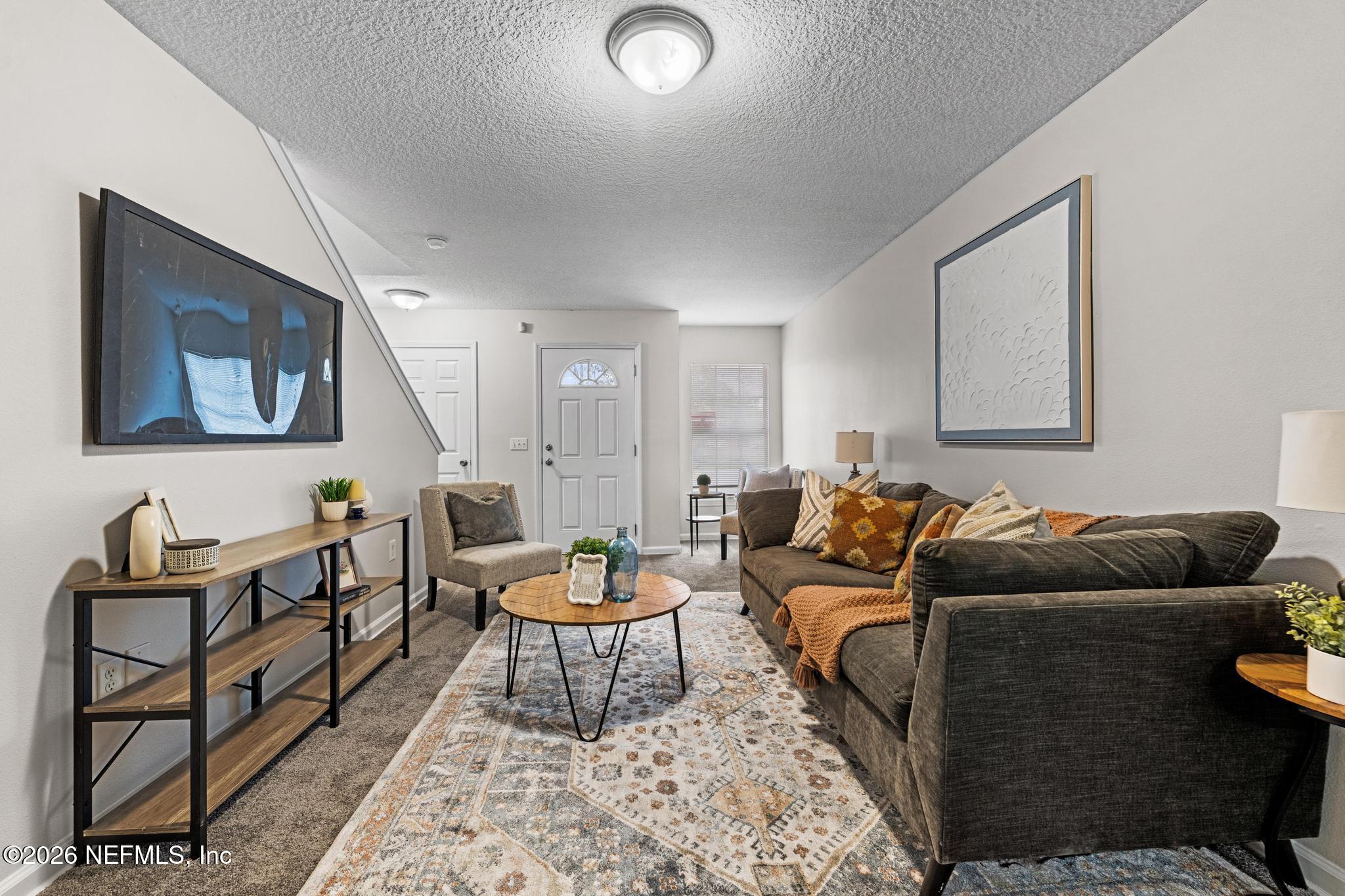 8446 MCGIRTS VILLAGE Lane