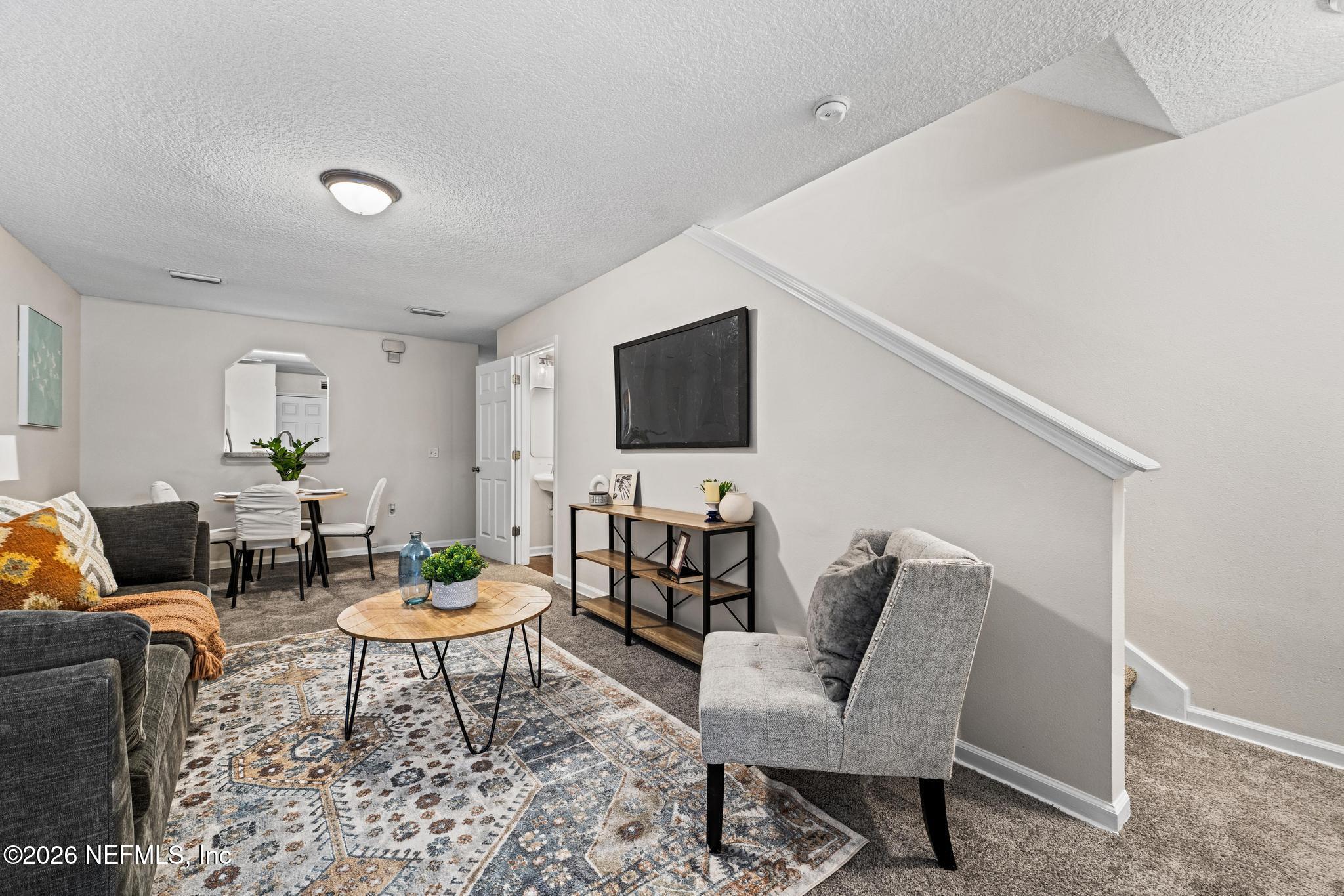 8446 MCGIRTS VILLAGE Lane