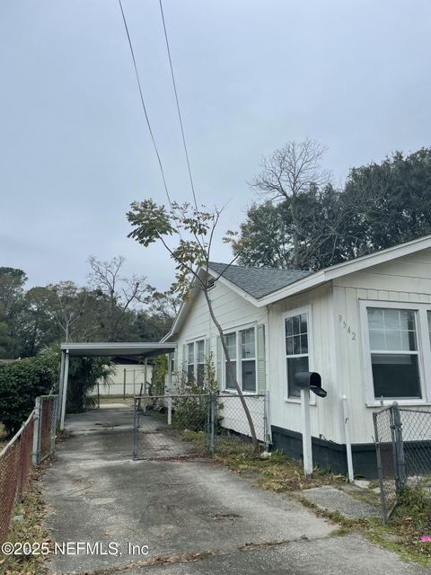 A home in Jacksonville