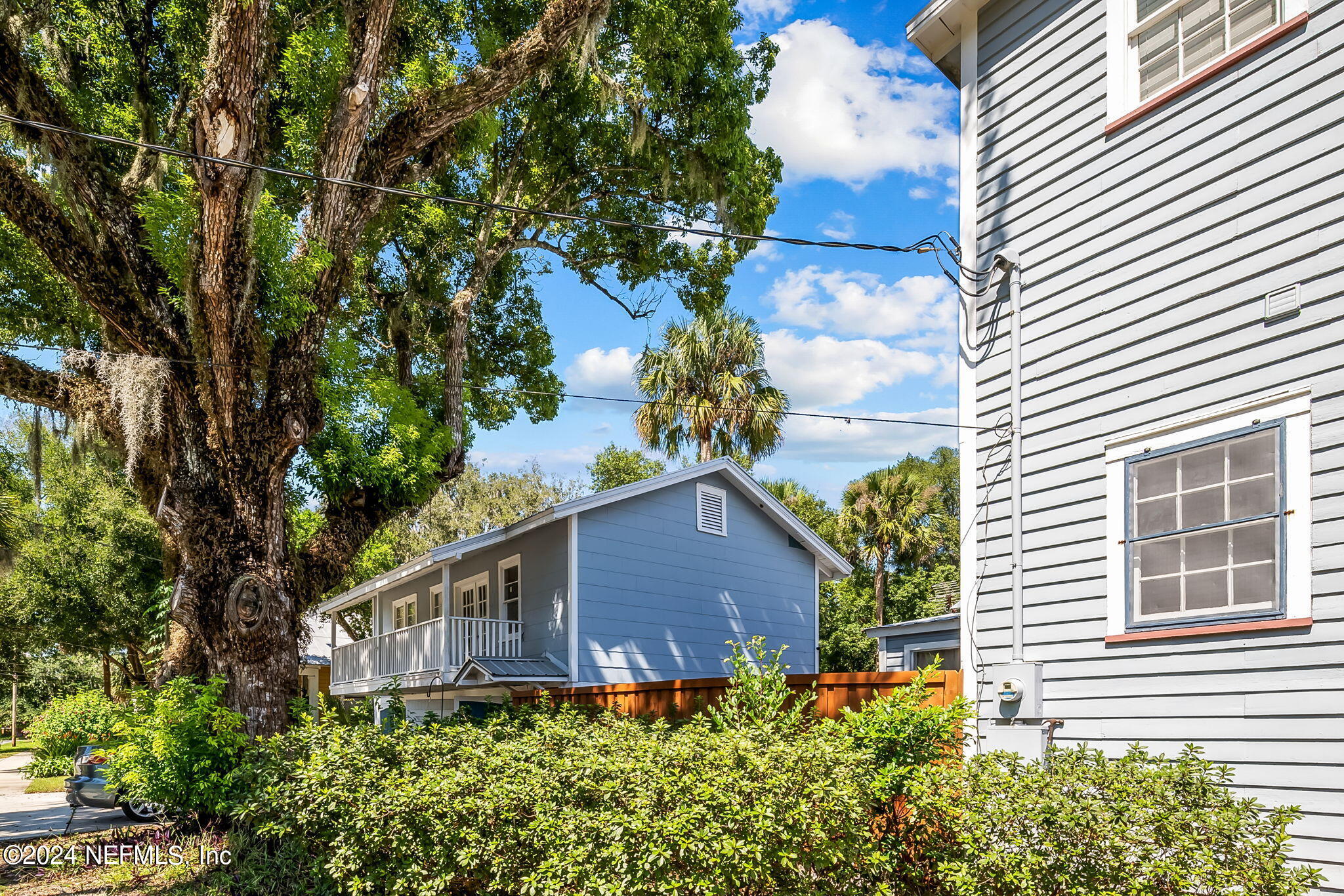 528 KIRBY Street