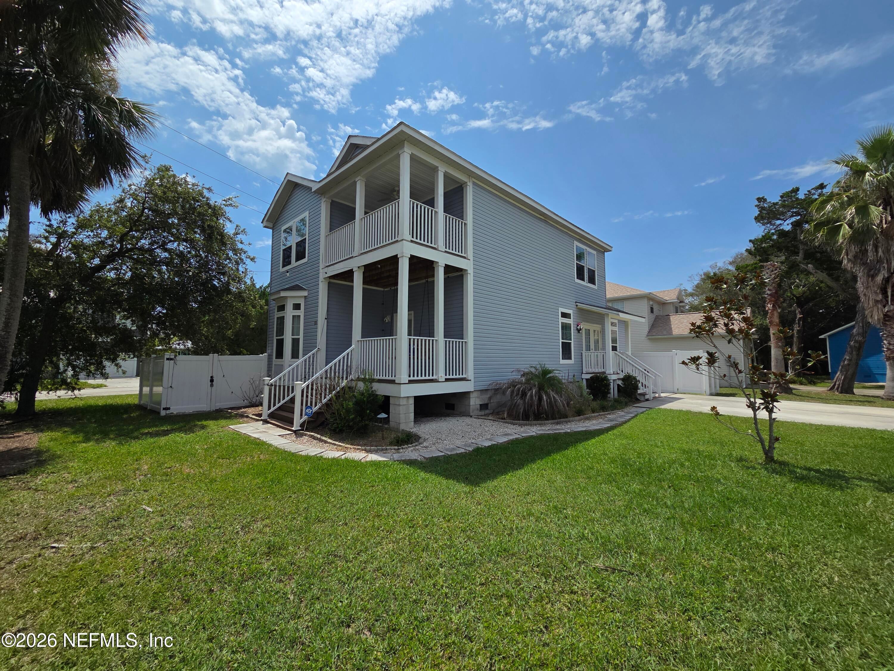 195 CABEZA Street