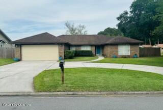 Jacksonville, FL home for sale located at 8447 Spencers Trace Court, Jacksonville, FL 32244