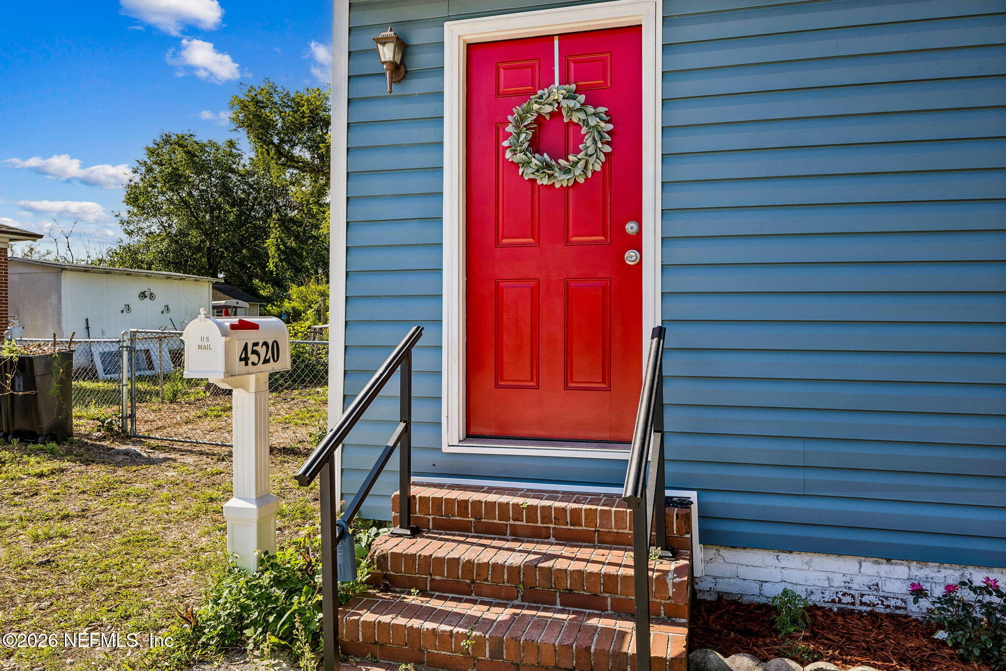 4520 BIRKENHEAD Road