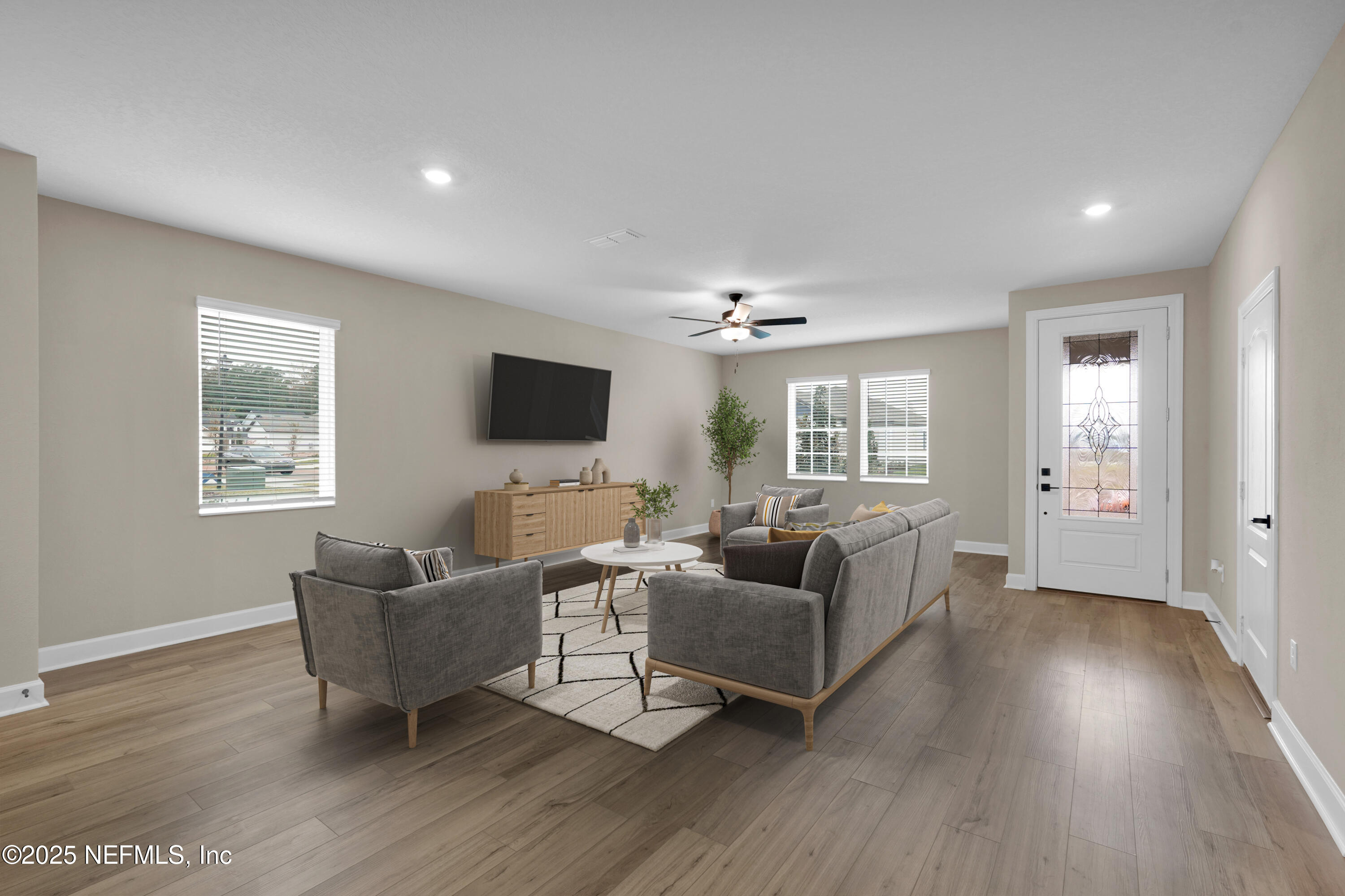 2082 FEATHEREDGE Way