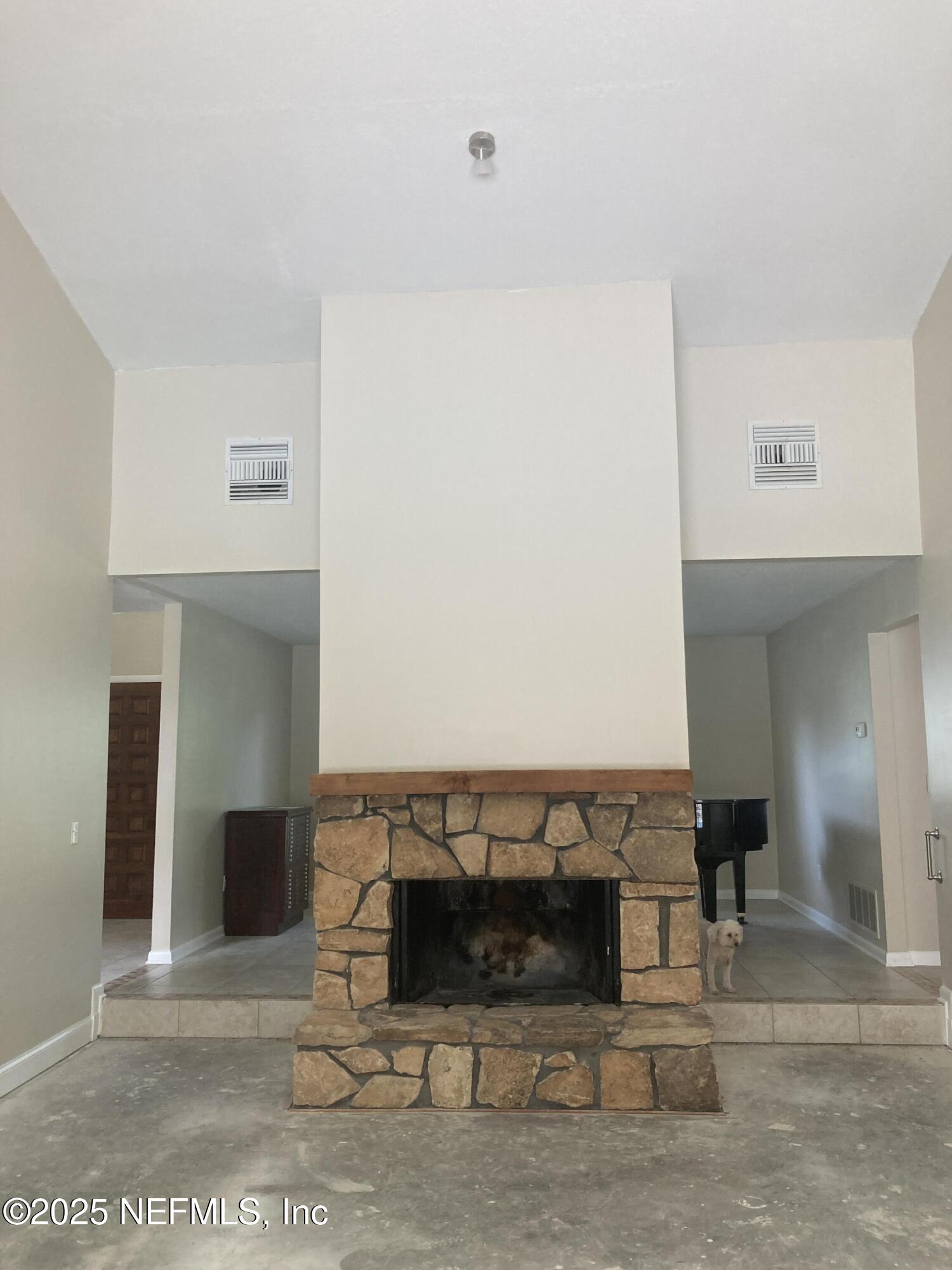 2764 ADMIRALS WALK Drive E