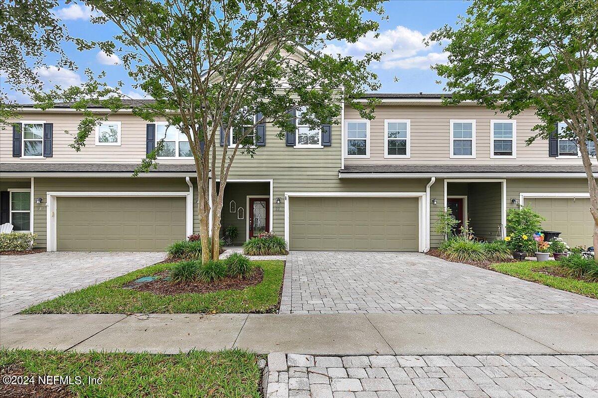 Ponte Vedra, FL home for sale located at 228 Magnolia Creek Walk, Ponte Vedra, FL 32081