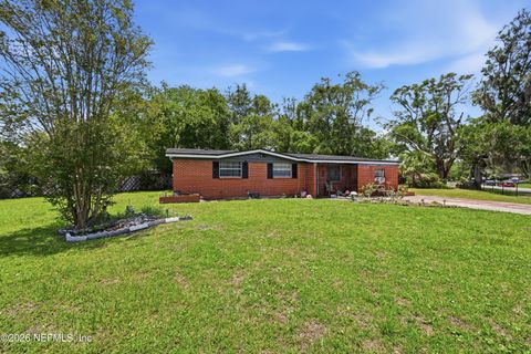 Photo of 5202 CHIVALRY Drive, Jacksonville, FL 32208 (MLS # 2151572)