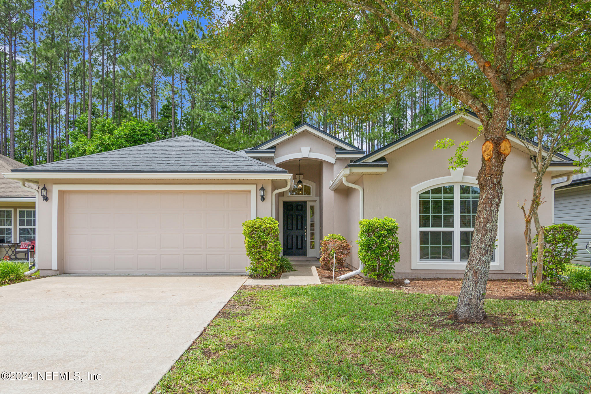 Yulee, FL home for sale located at 96441 Commodore Point Drive, Yulee, FL 32097