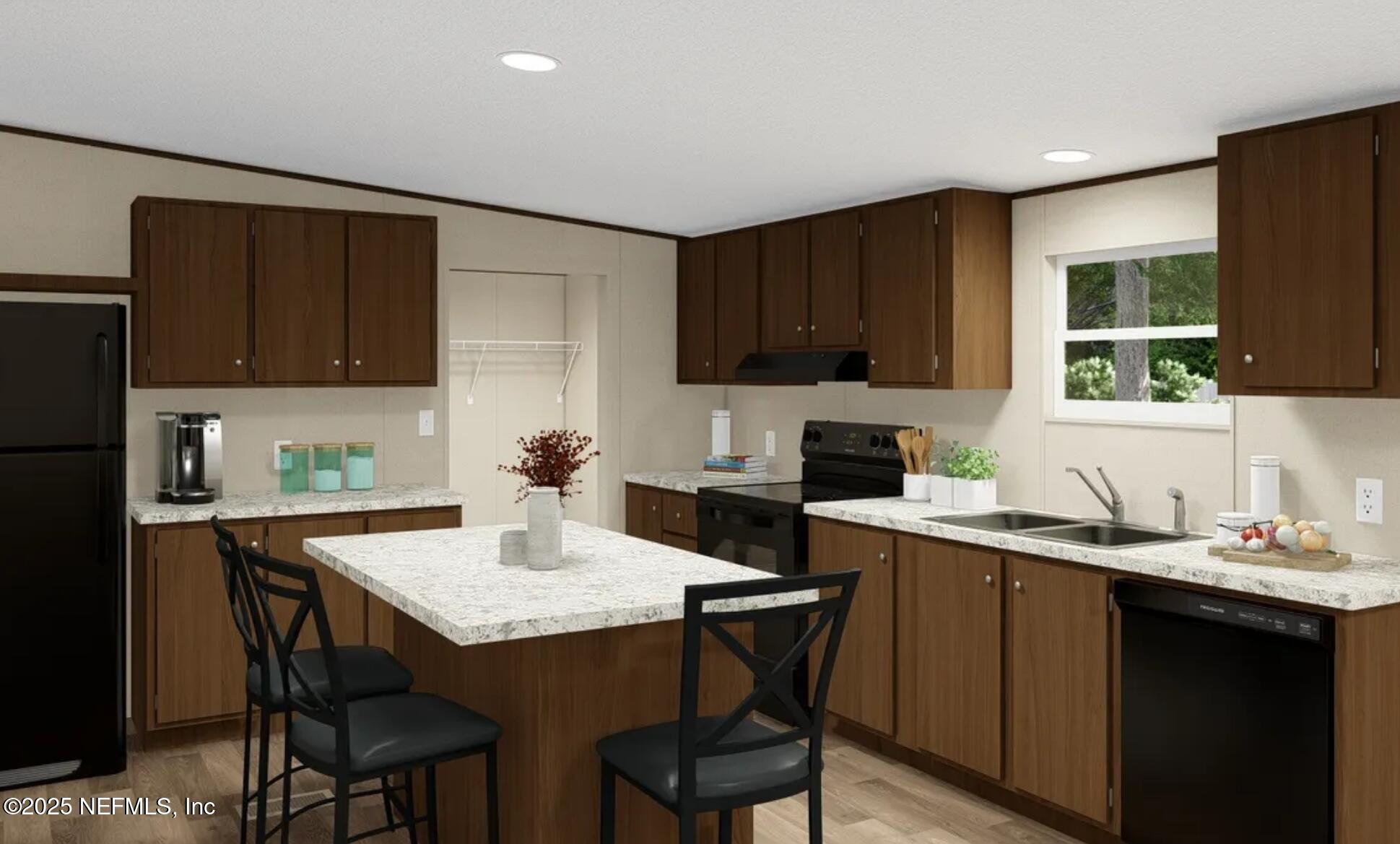 10545 BECKENGER Avenue