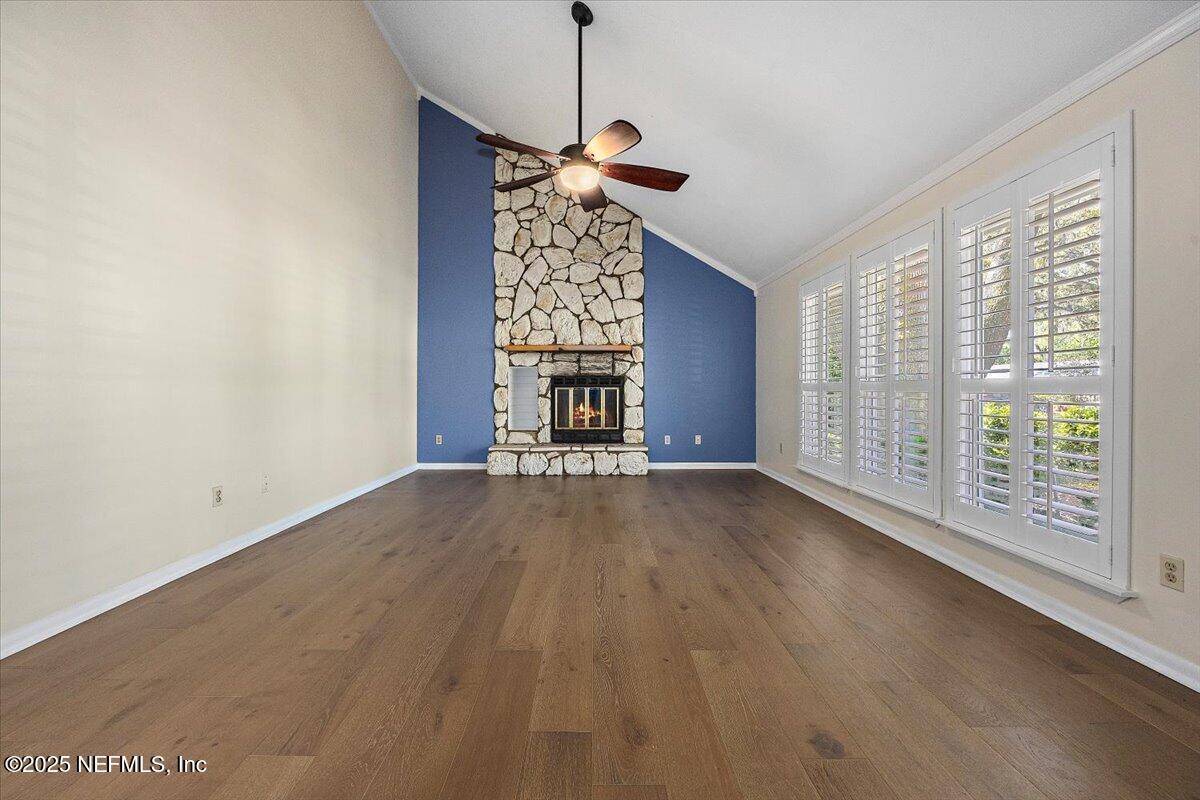 769 SANDY OAKS Court
