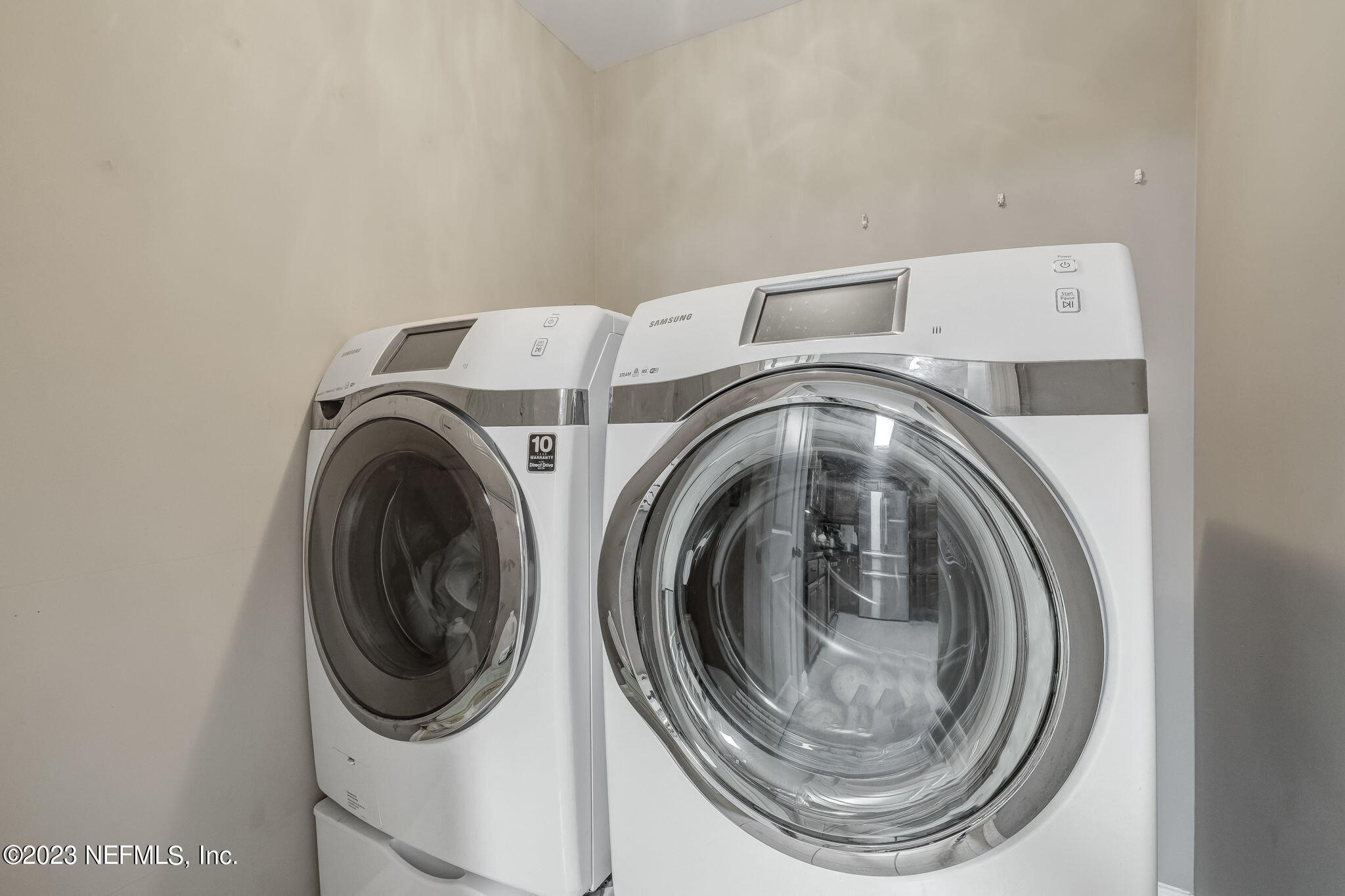 Jacksonville, Florida 32202, United States, 2 Bedrooms Bedrooms, ,2 BathroomsBathrooms,Residential,Active,69010